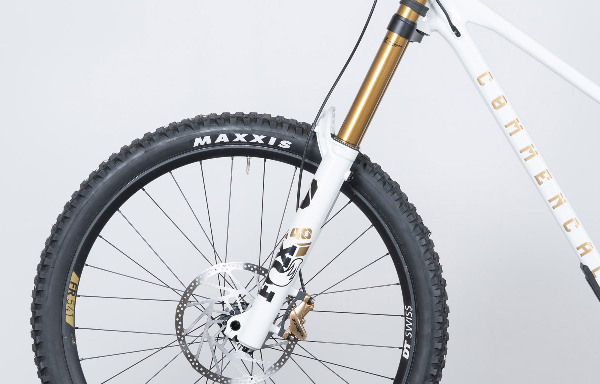 COMMENCAL SUPREME DH V5 SIGNATURE LTD PURE WHITE - L (23151003) image cover number large 4