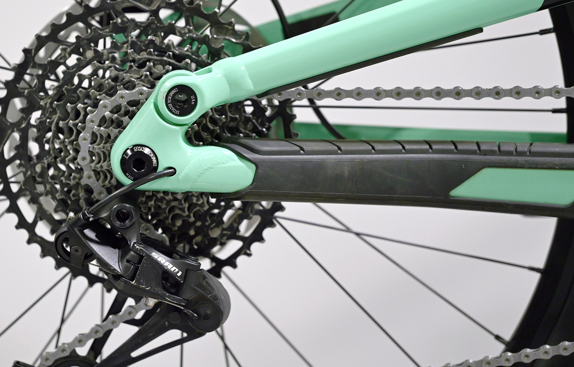 COMMENCAL CLASH RIDE EMERALD GREEN - M (23130102) image cover number large 7