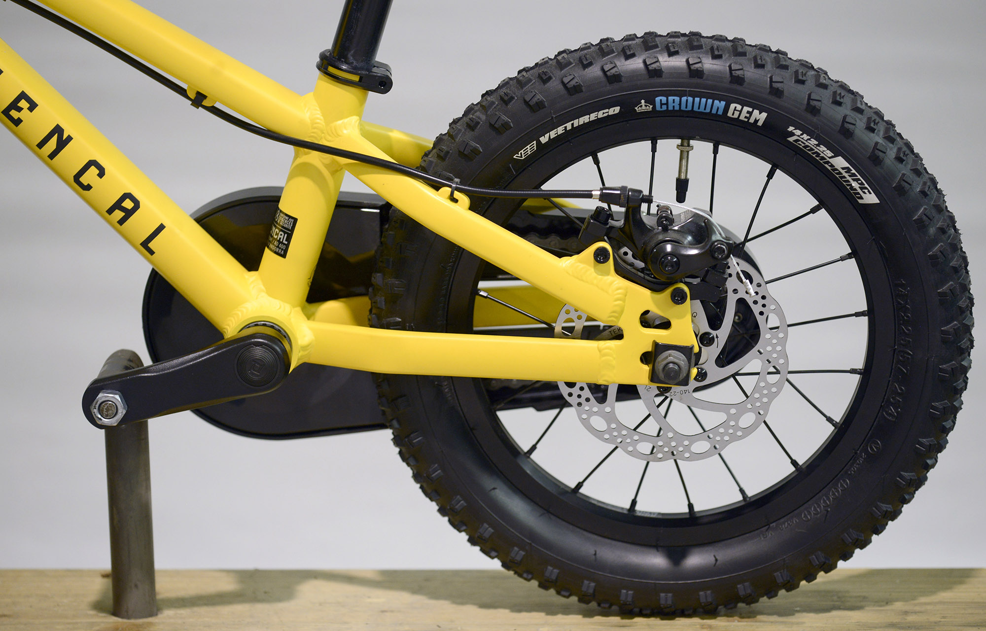 COMMENCAL RAMONES OHLINS YELLOW - 14 (23177809) image cover number large 4