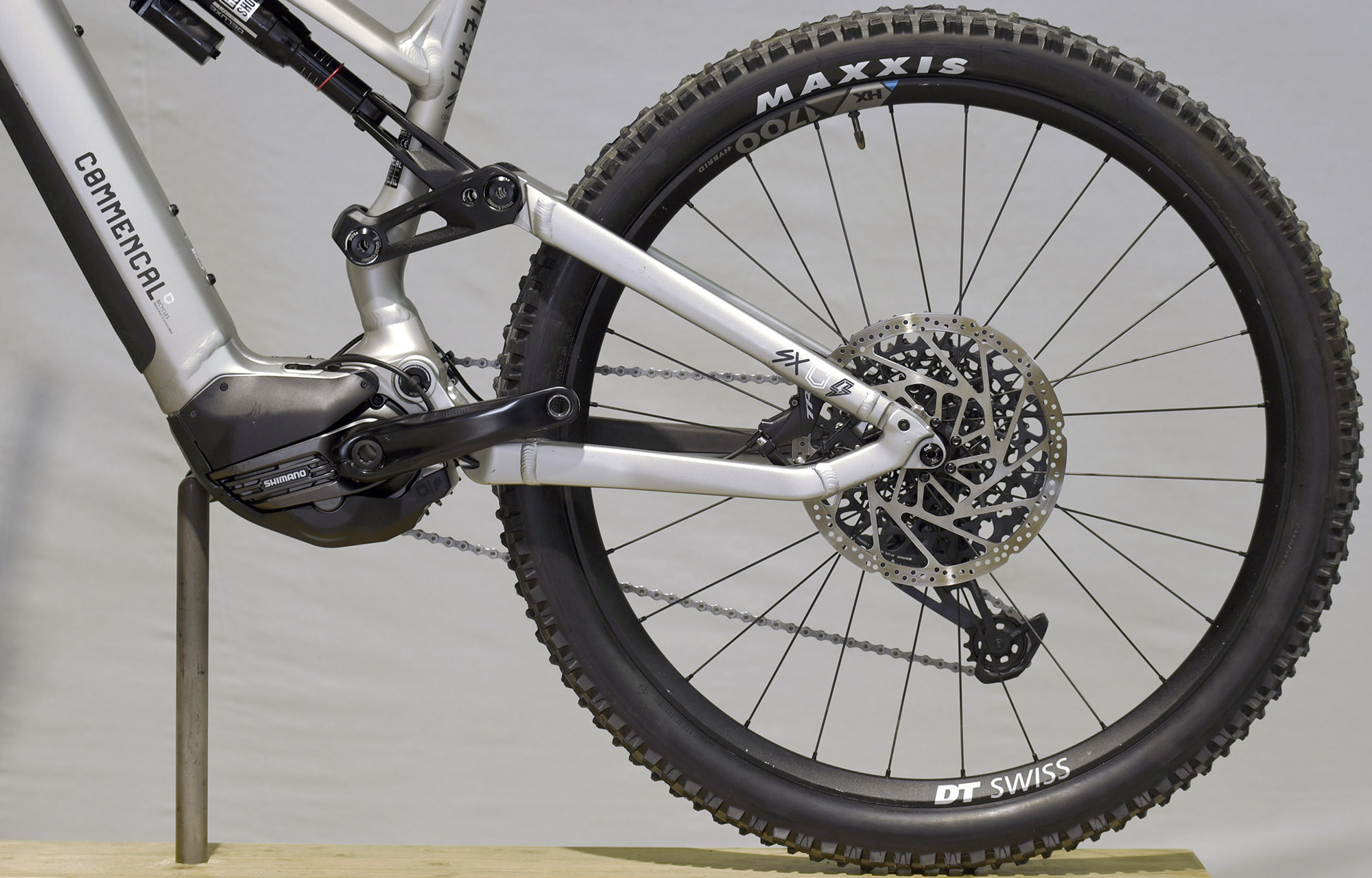 COMMENCAL META POWER SX RACE SILVER - M (22180702) 992km image number null