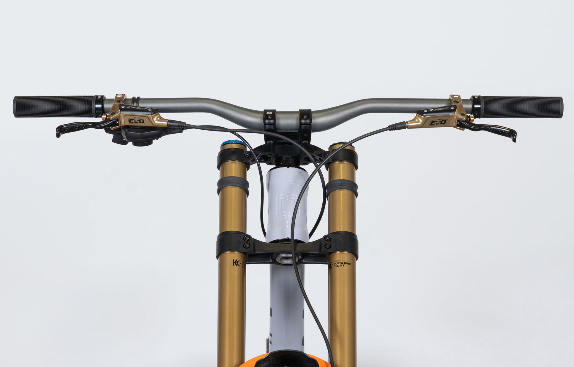 COMMENCAL SUPREME DH V5 SIGNATURE TEAM CLOUD ALC - XL (24100021) image large number 3