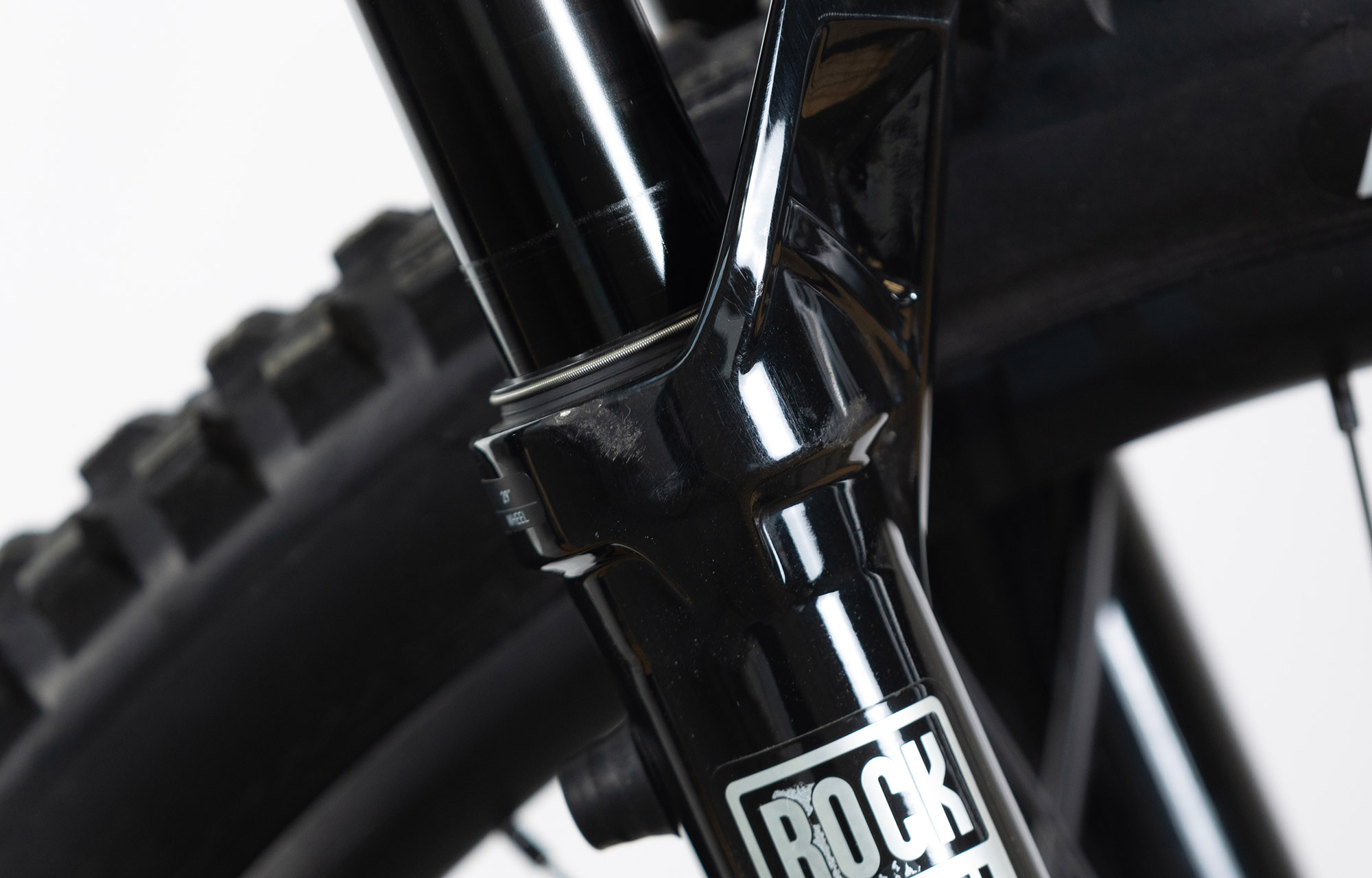 COMMENCAL META V5 RACE SPARKLY BLUE - XL (23121304) image cover number large 1