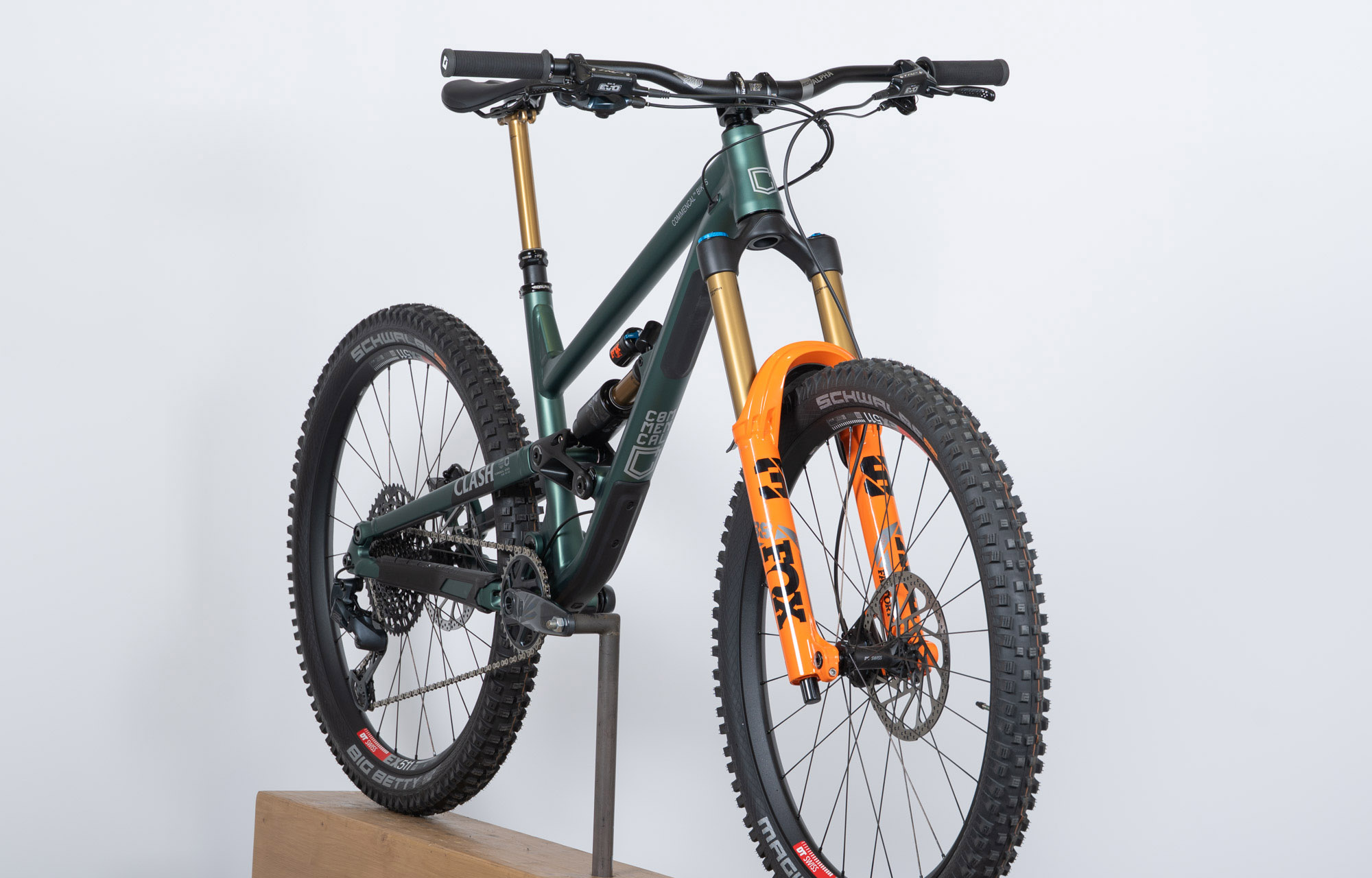 COMMENCAL CLASH SIGNATURE CHALK image cover number large 2