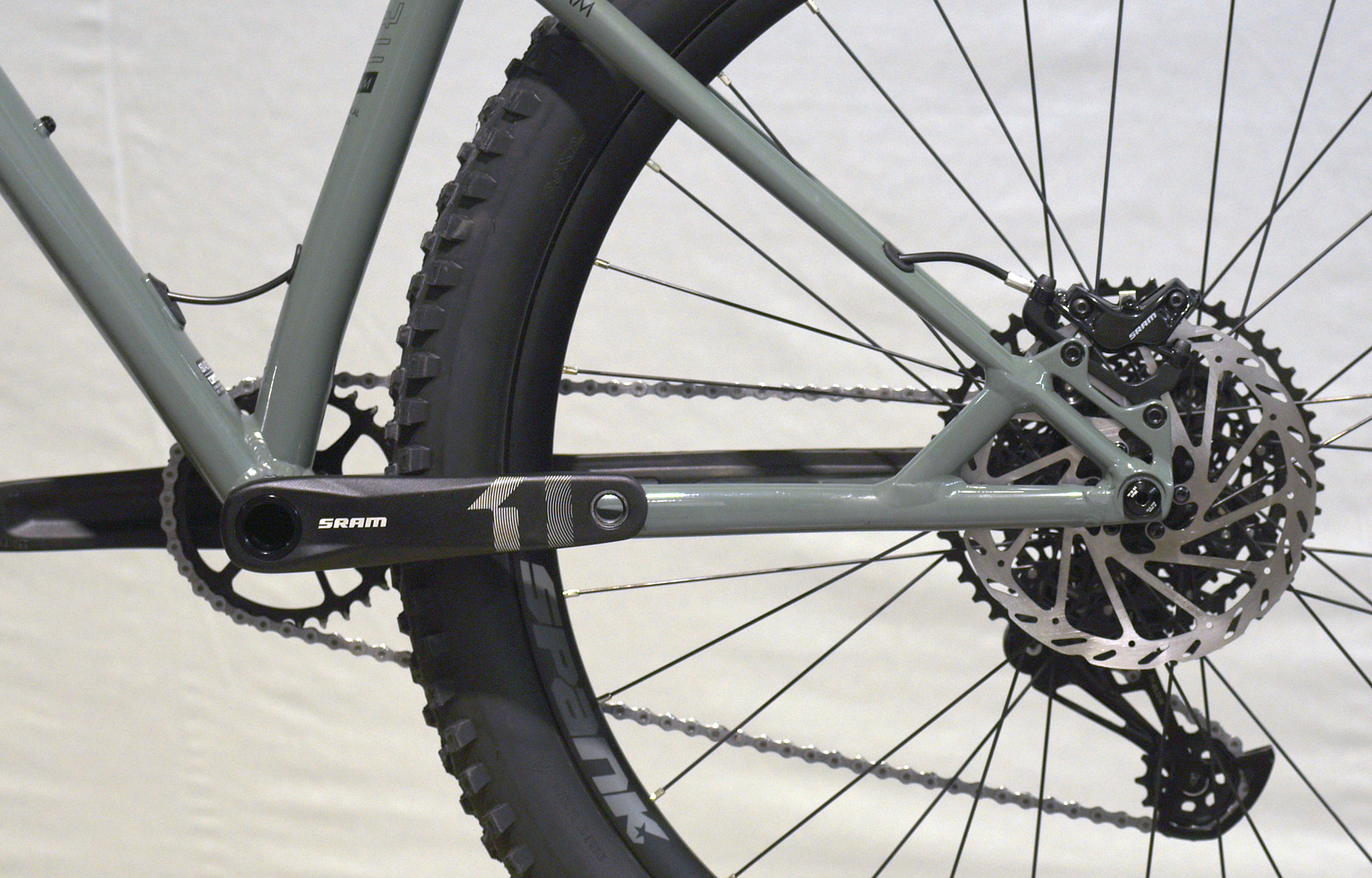 COMMENCAL META HT AM ESSENTIAL KESWICK GREEN - L (22130203) image number null