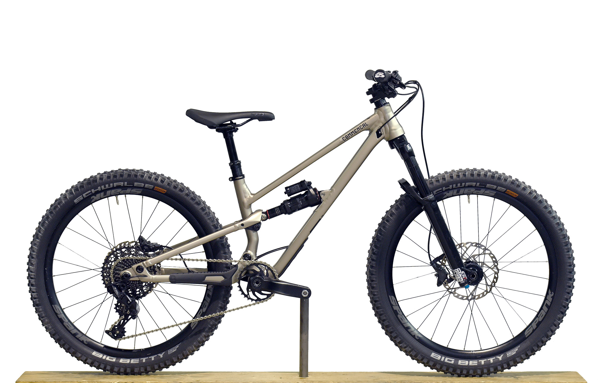 COMMENCAL CLASH 24 CHAMPAGNE - (22170600) image number null