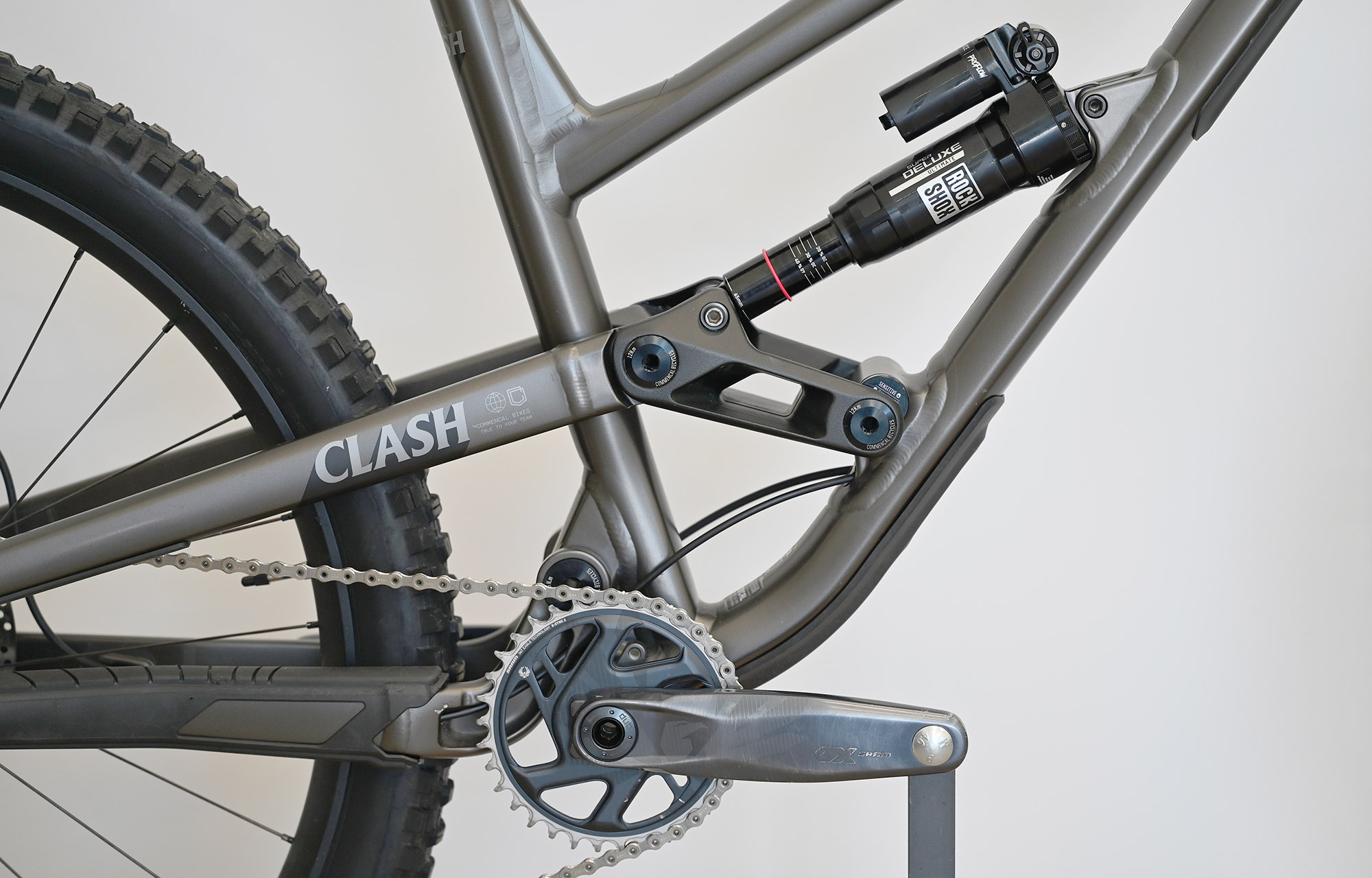 COMMENCAL CLASH RACE DARK SLATE - L (22134603) image cover number large 1