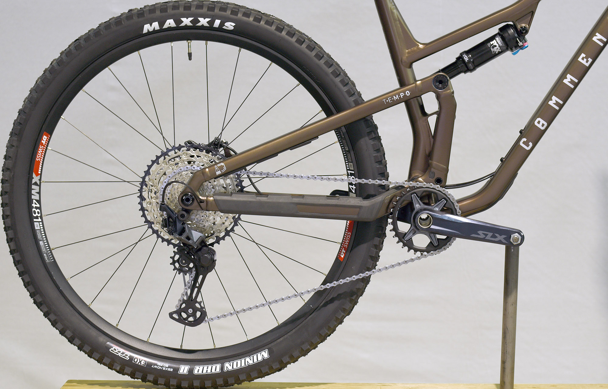 COMMENCAL T.E.M.P.O. ESSENTIAL FROZEN BROWN - L (22121003) image number null
