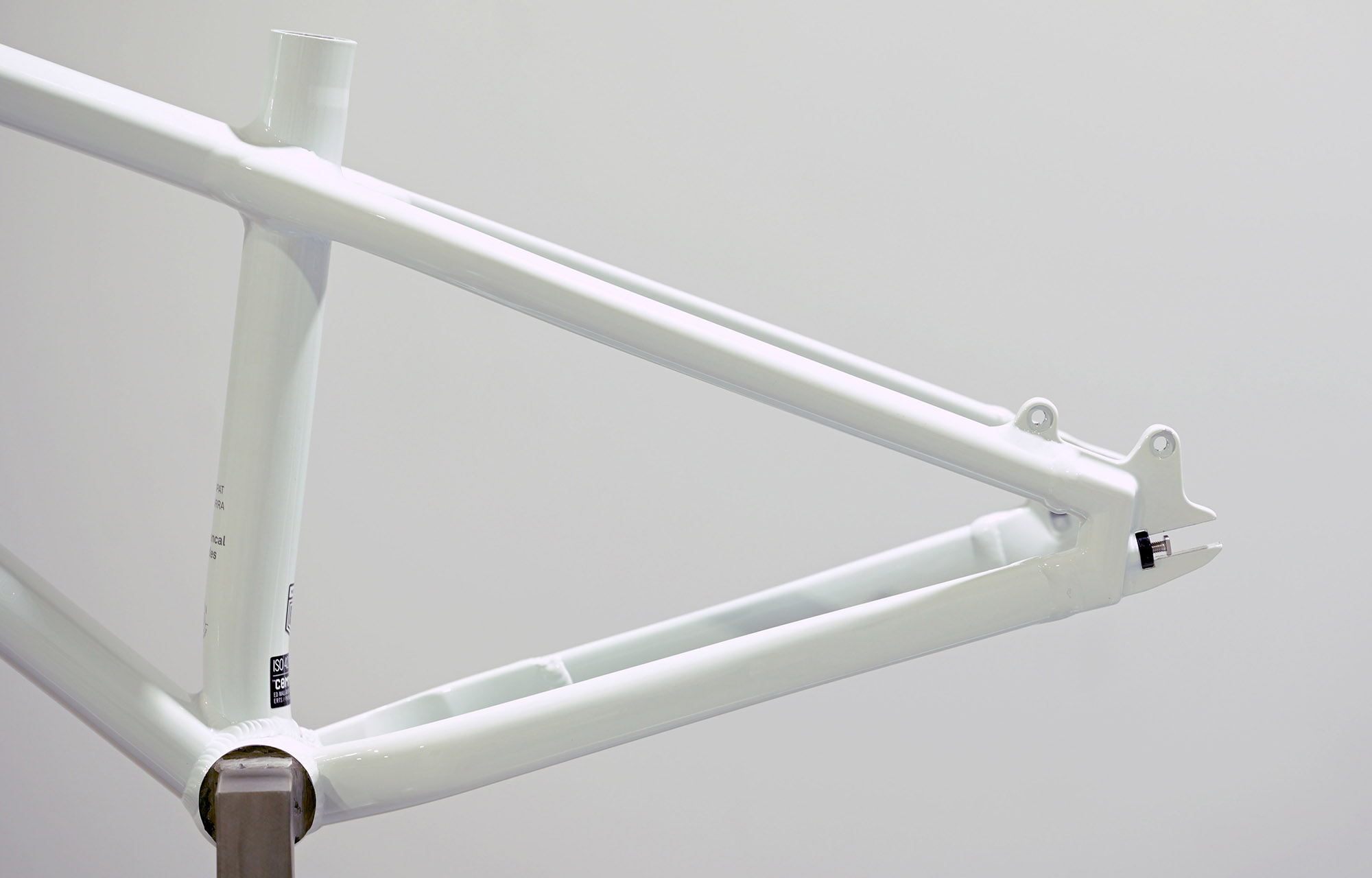 FRAME COMMENCAL ABSOLUT PURE WHITE - M (22240402) image number null