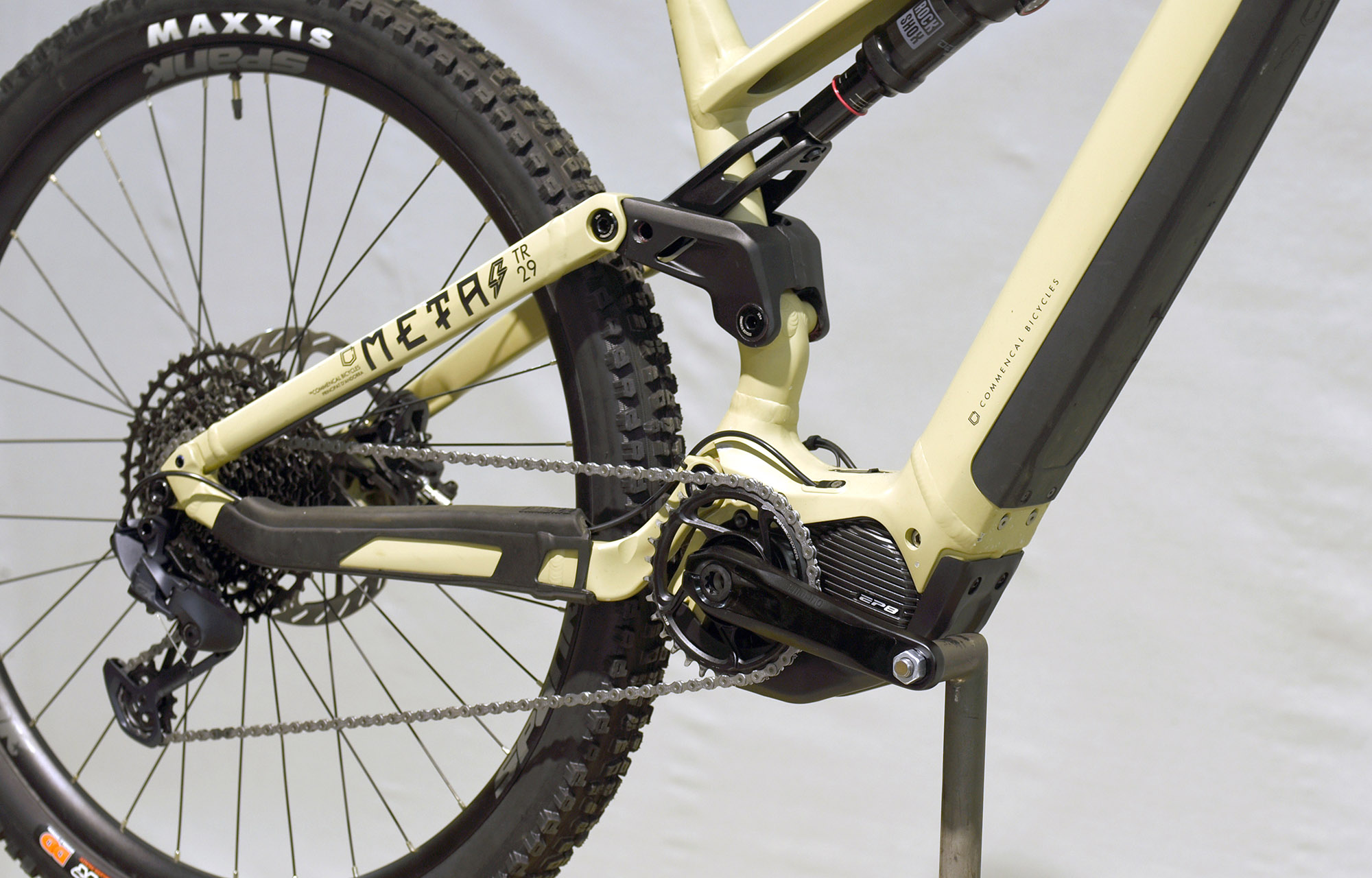 COMMENCAL META POWER SHIMANO TR RIDE SAND - L (21181203) 2371 km image number null