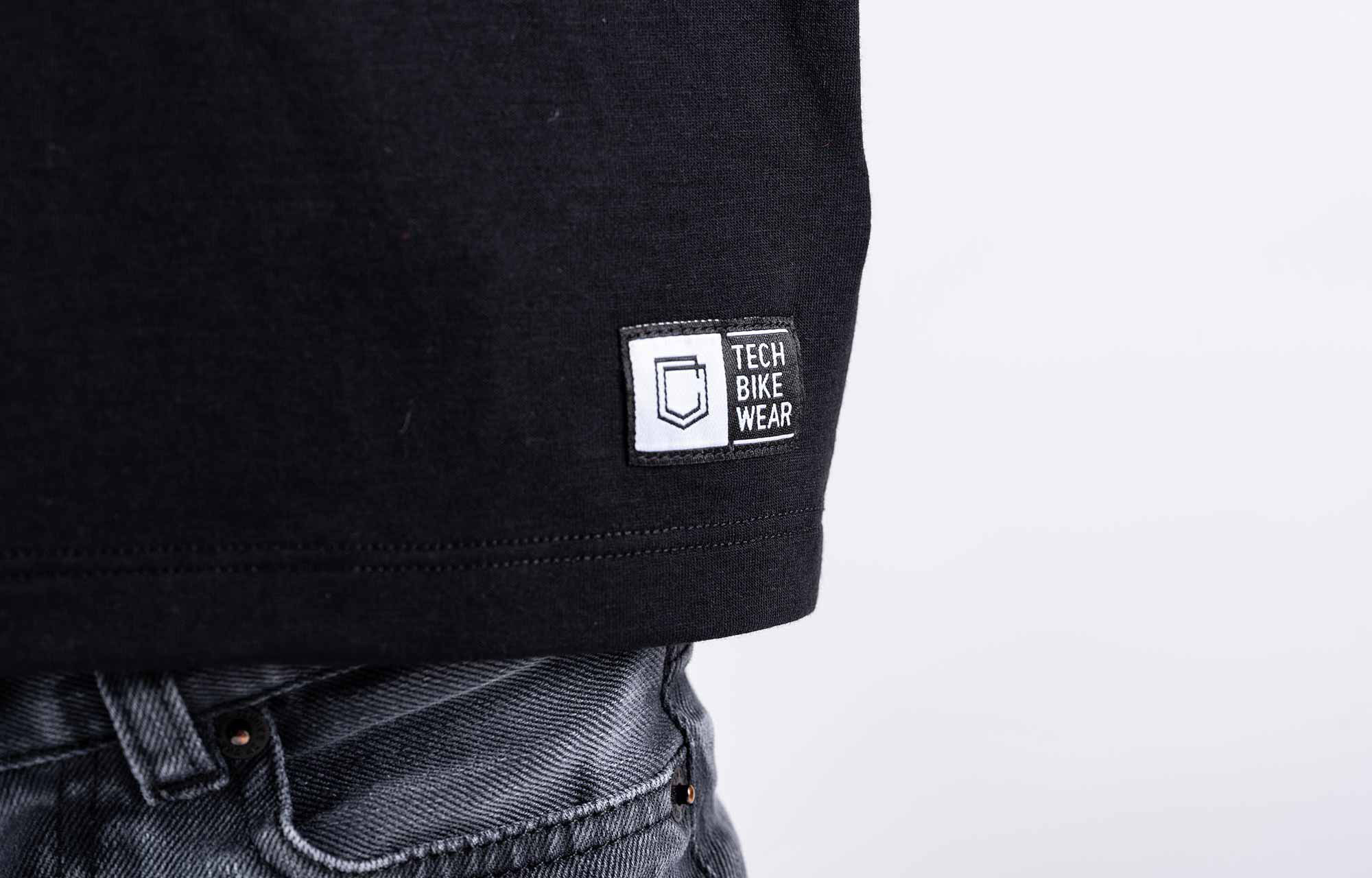 COMMENCAL KIDS LONG SLEEVE TECH TEE EAT MY DUST image number 3