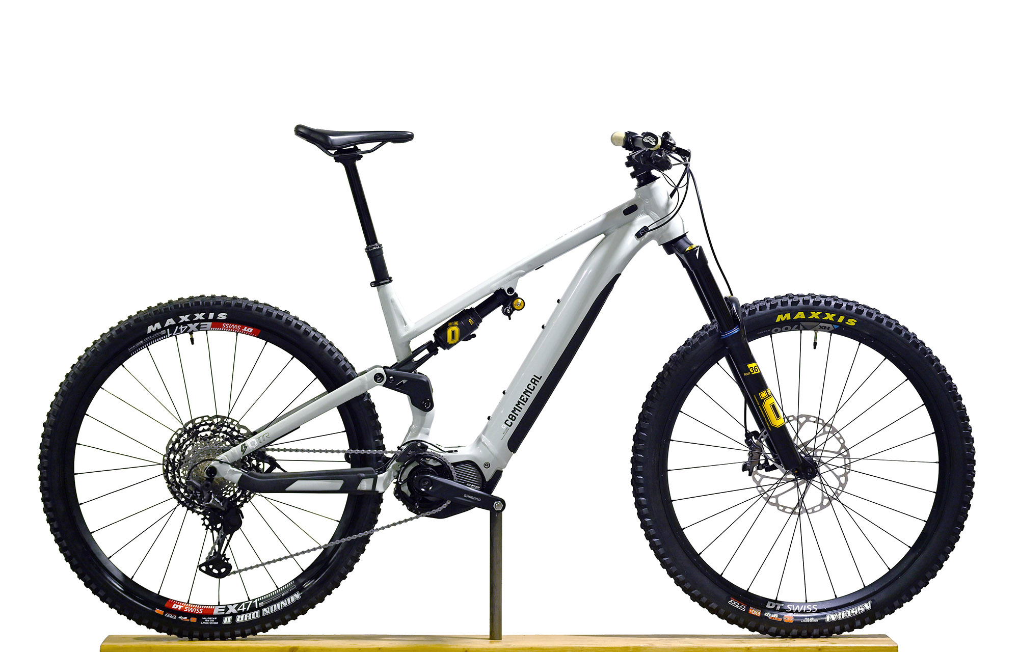COMMENCAL META POWER TR SHIMANO OHLINS EDITION ASH GREY - L (22181603) 418 km image number null