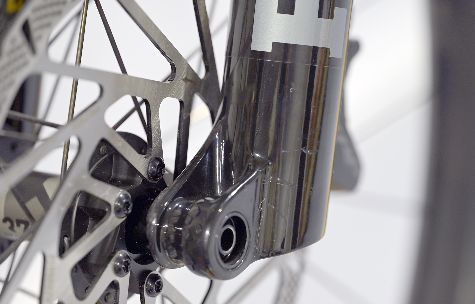 COMMENCAL META POWER SX 800 SIGNATURE PURE BLACK - M (25180402) 91 km image cover number large 12