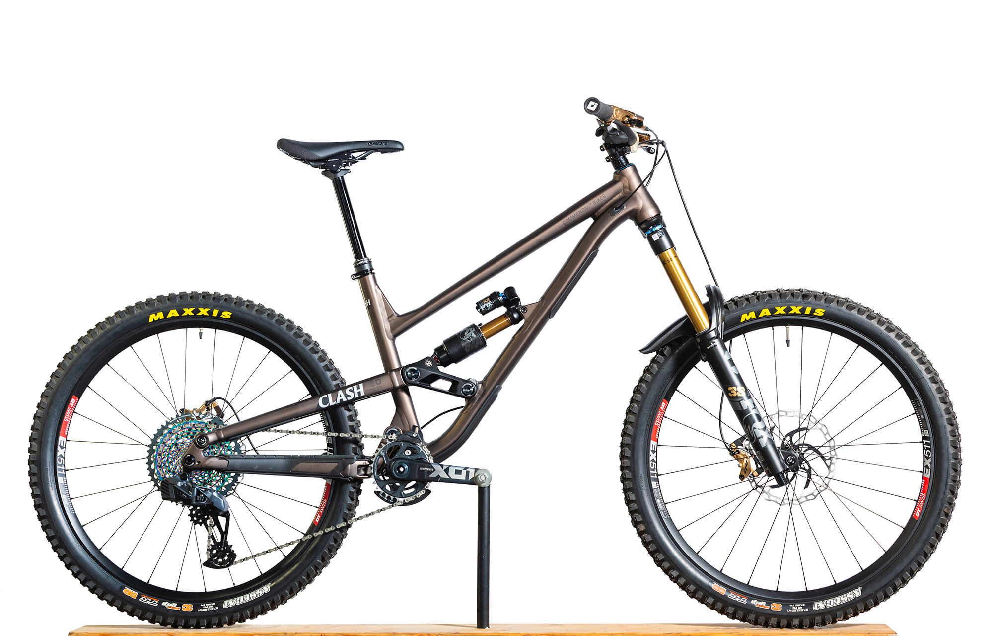 COMMENCAL CLASH SIGNATURE FROZEN BROWN ALC - M (24CLASHALCCA1M) image number null