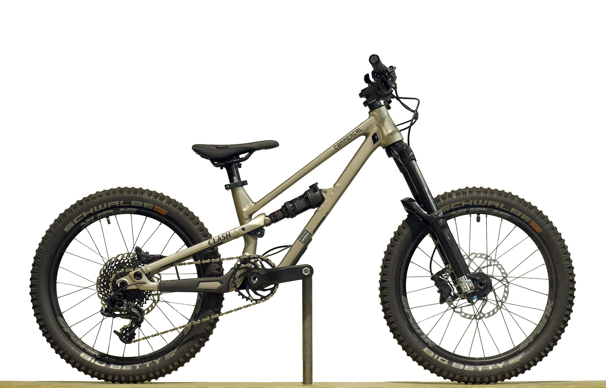 COMMENCAL CLASH 20 V2 CHAMPAGNE - (22170500) image number null
