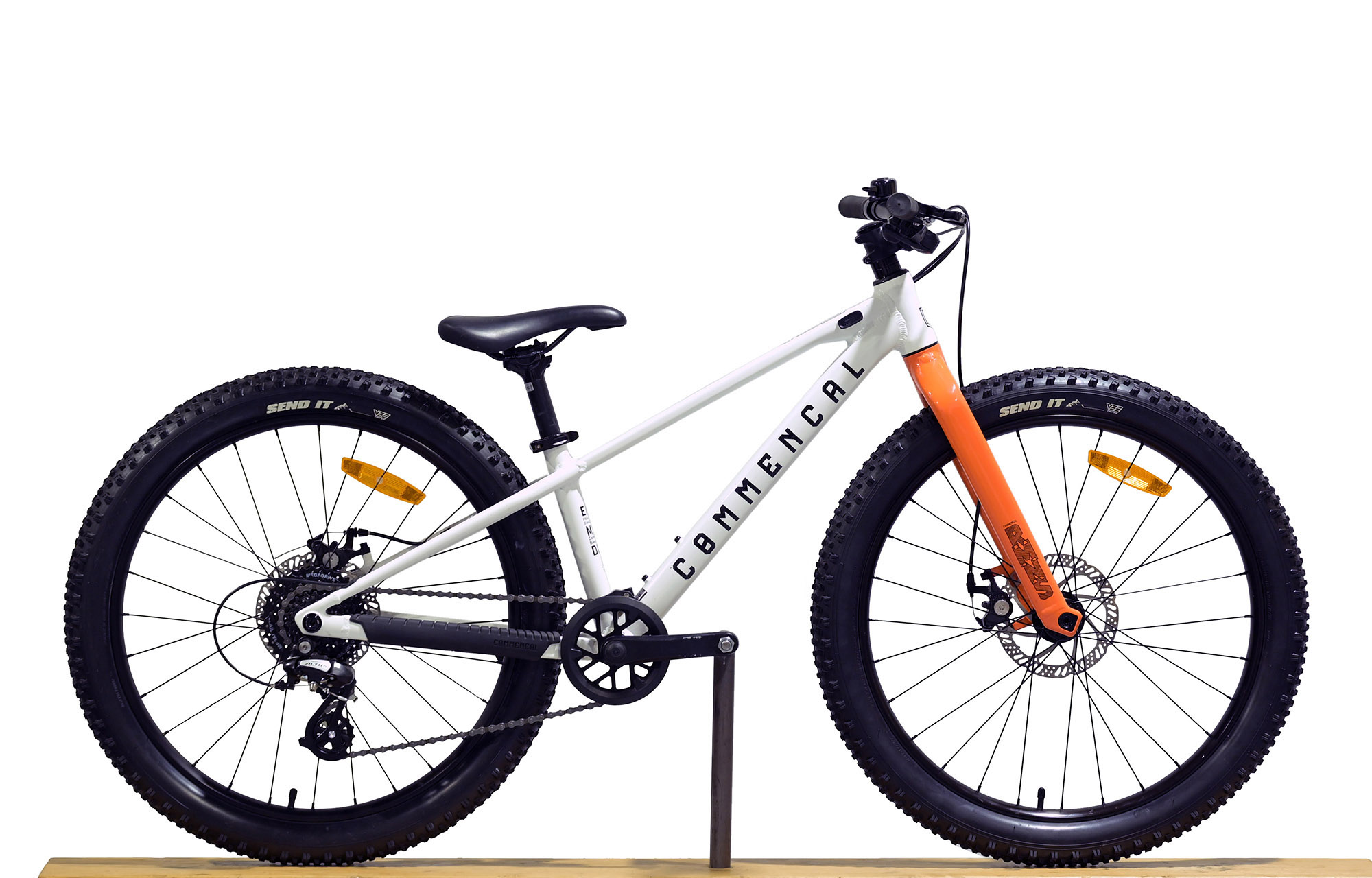 COMMENCAL RAMONES 24 TRIGGER SHIFTER PURE WHITE - (23177892) image number null