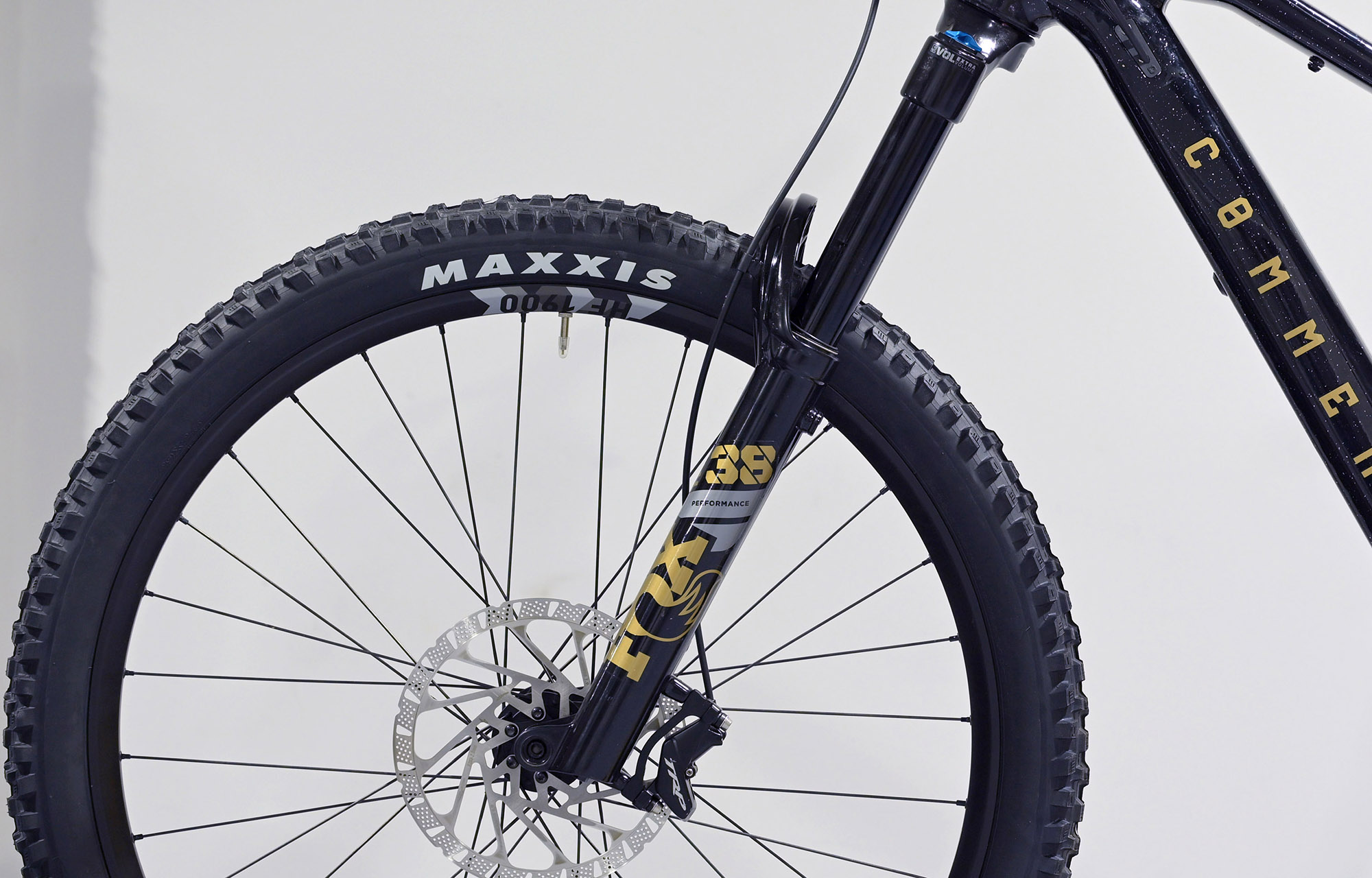 COMMENCAL META POWER SX 400 ESSENTIAL - L (24182393) 276 km image cover number large 4