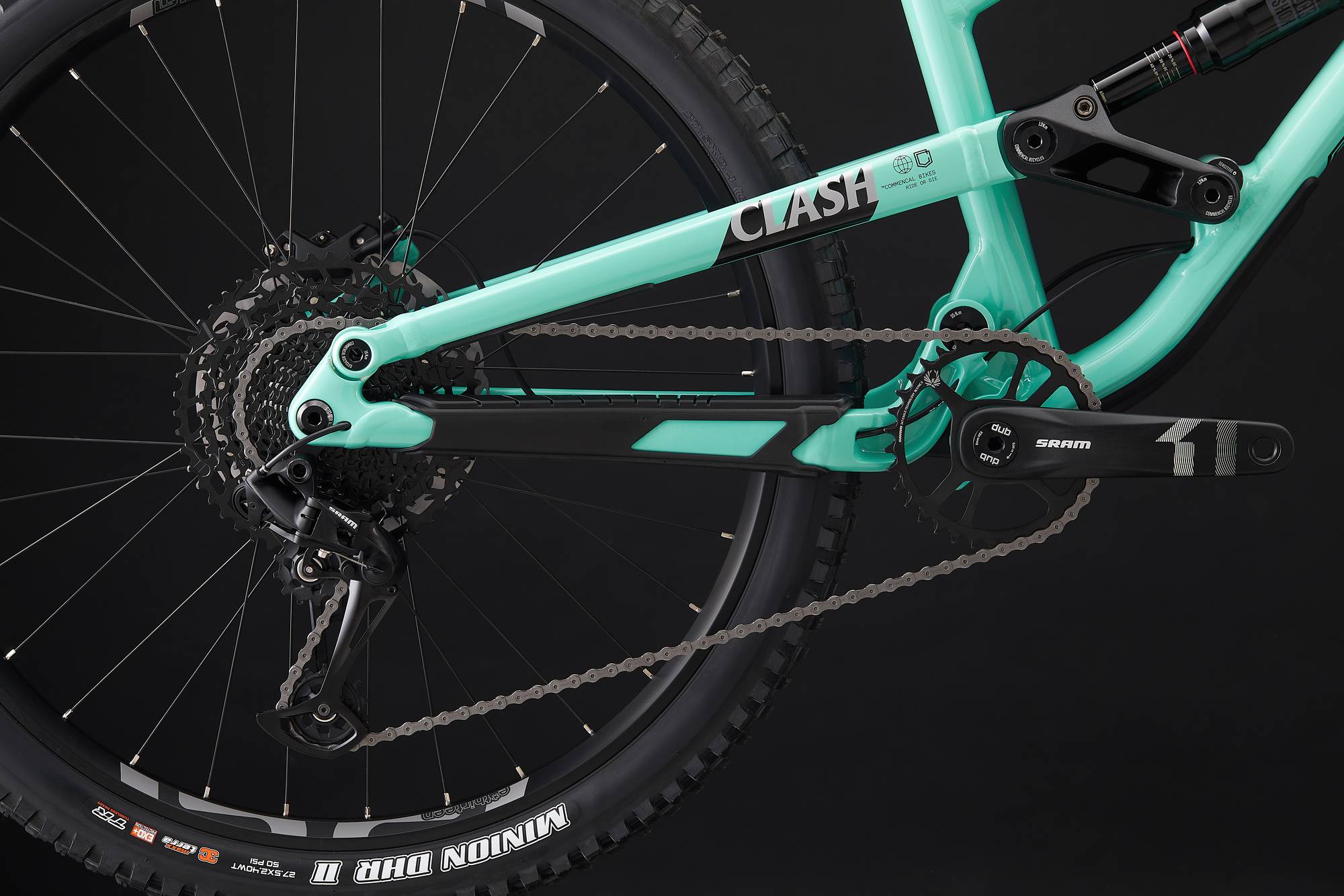 COMMENCAL CLASH RIDE EMERALD GREEN NEW ROCKSHOX image number null