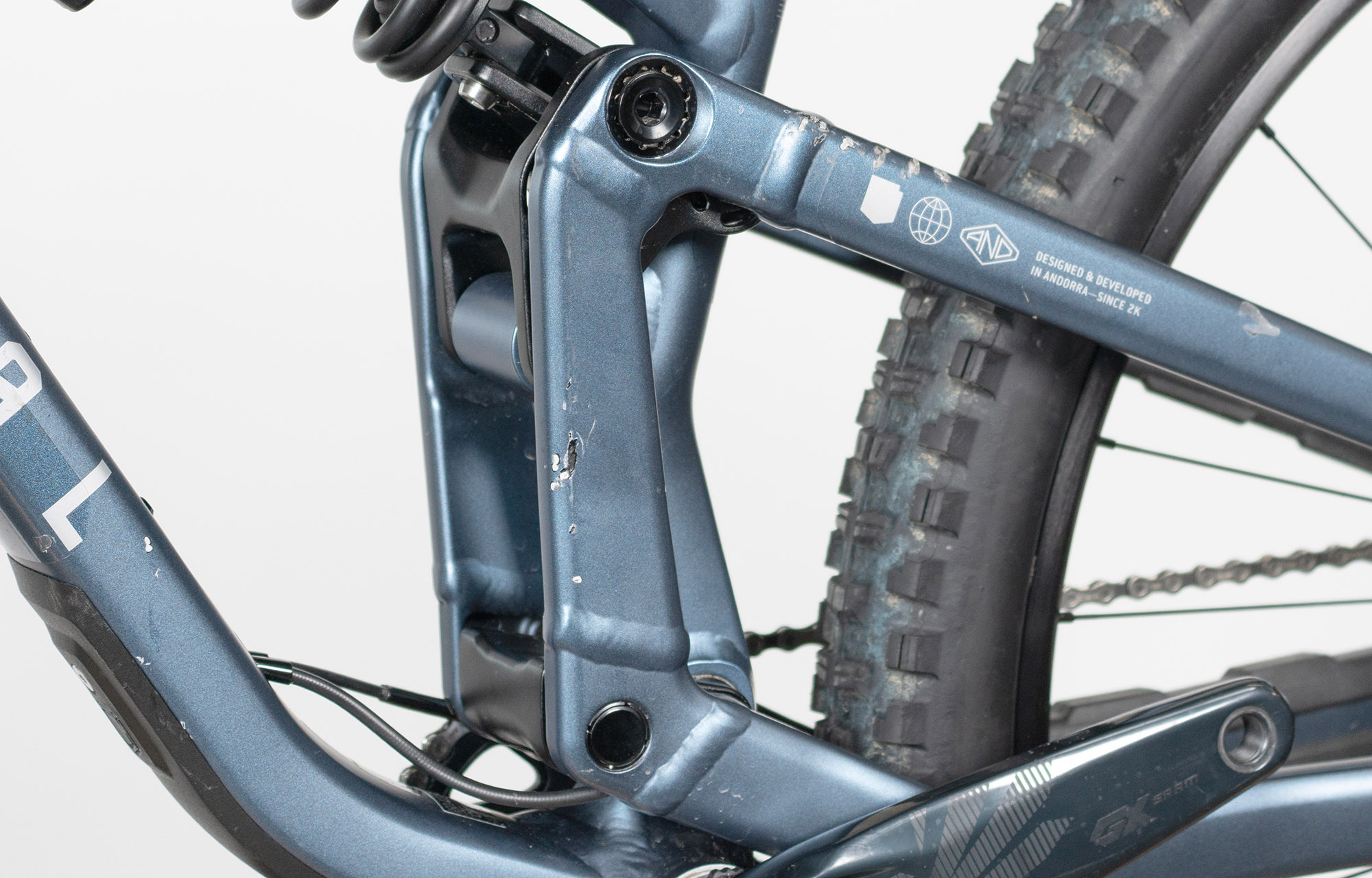 COMMENCAL META V5 RACE SPARKLY BLUE - M (23121302) image cover number large 7