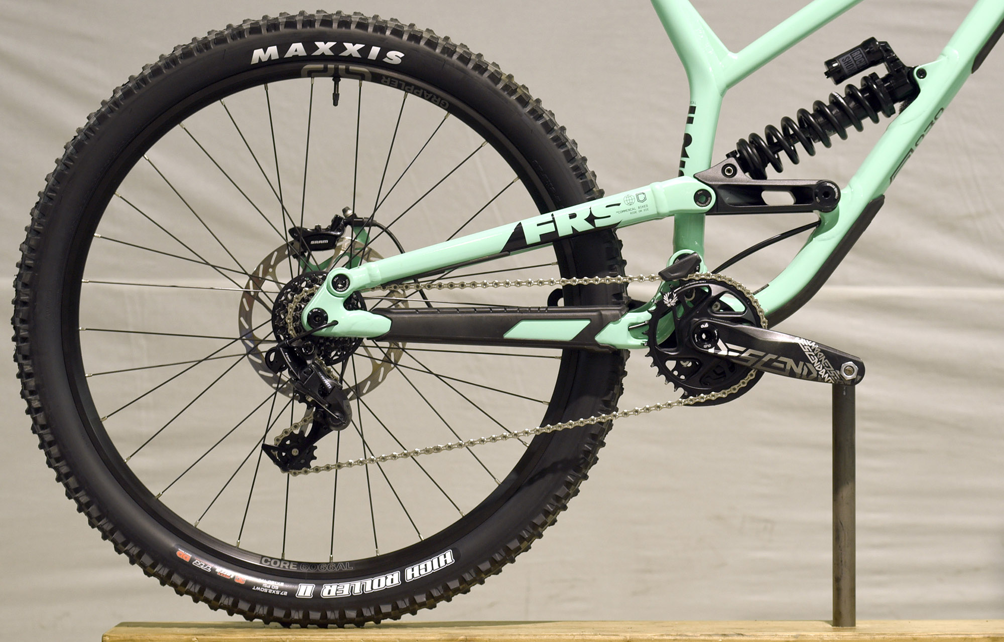 COMMENCAL FRS RIDE EMERALD GREEN - L (23150403) image number null