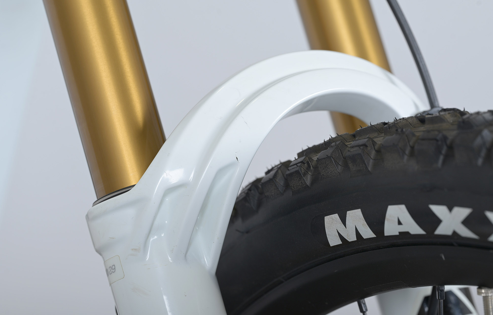 COMMENCAL SUPREME DH V5 SIGNATURE LTD PURE WHITE - M (23151002) image cover number large 9