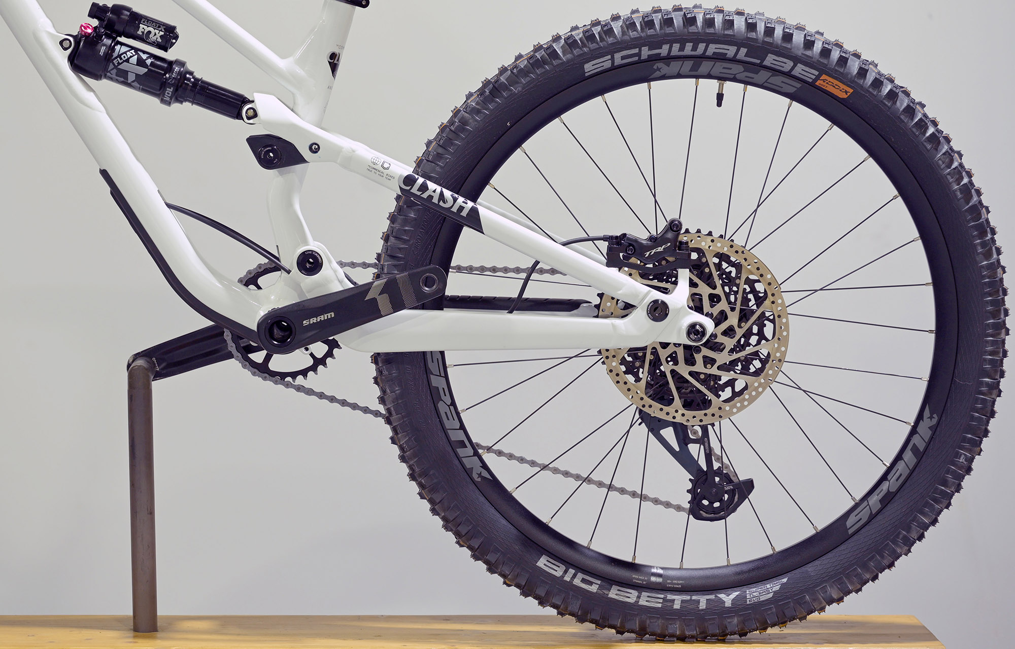 COMMENCAL CLASH XS PURE WHITE - (24177400) image cover number large 3