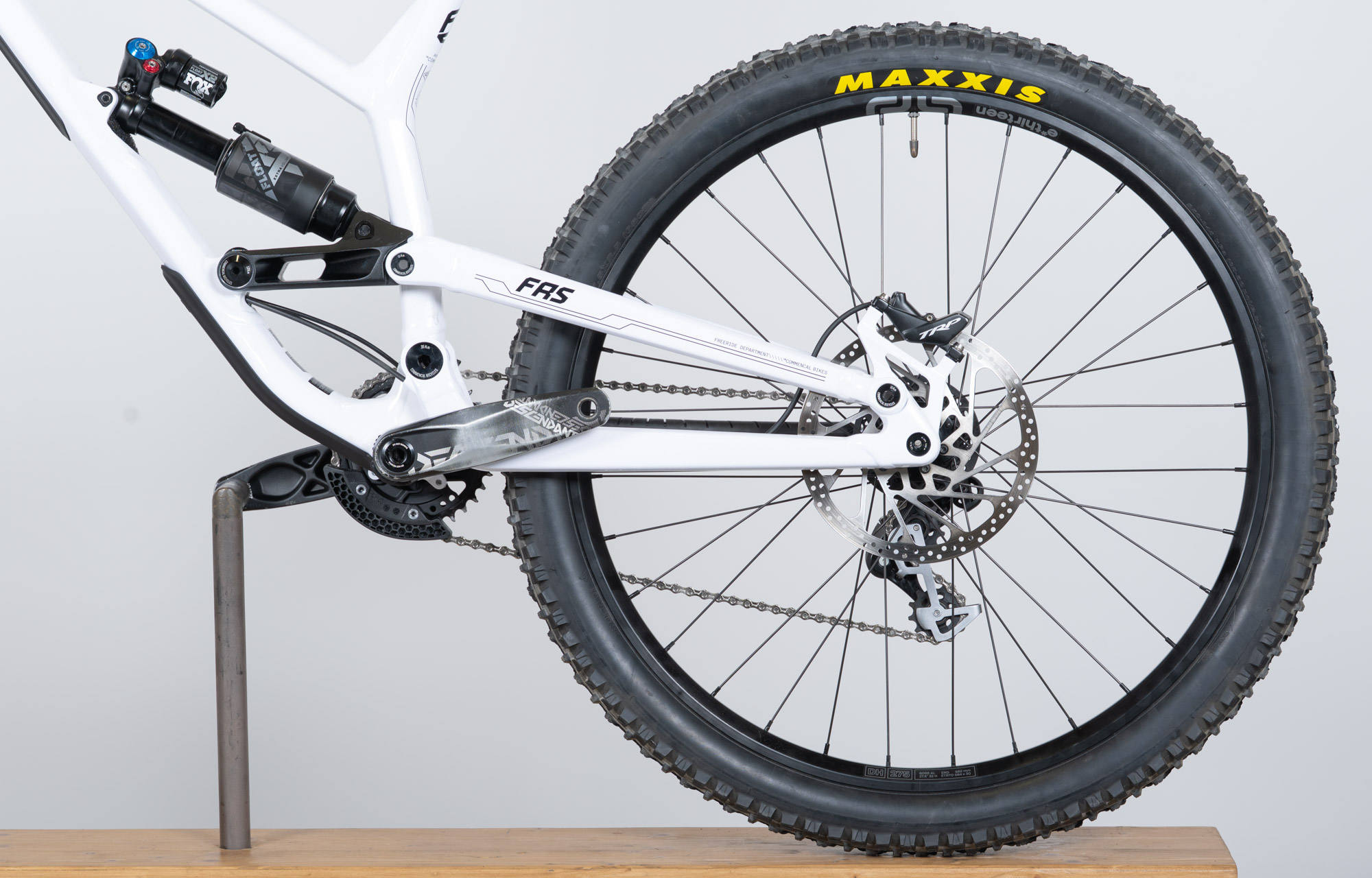 COMMENCAL FRS ESSENTIAL PURE WHITE - L (22150503) image cover number large 3