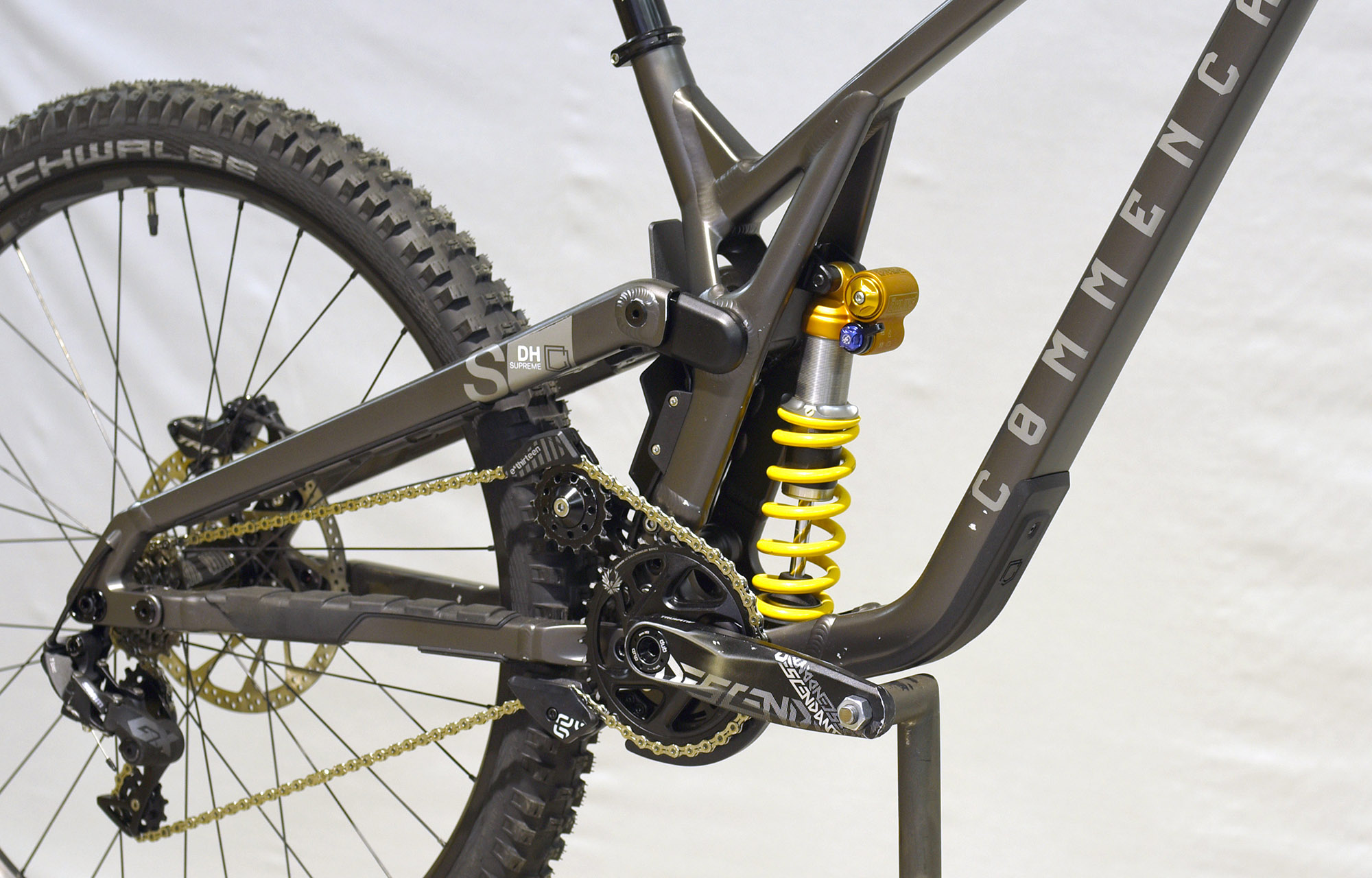 COMMENCAL SUPREME DH V5 OHLINS EDITION DARK SLATE - L (23150703) image number null