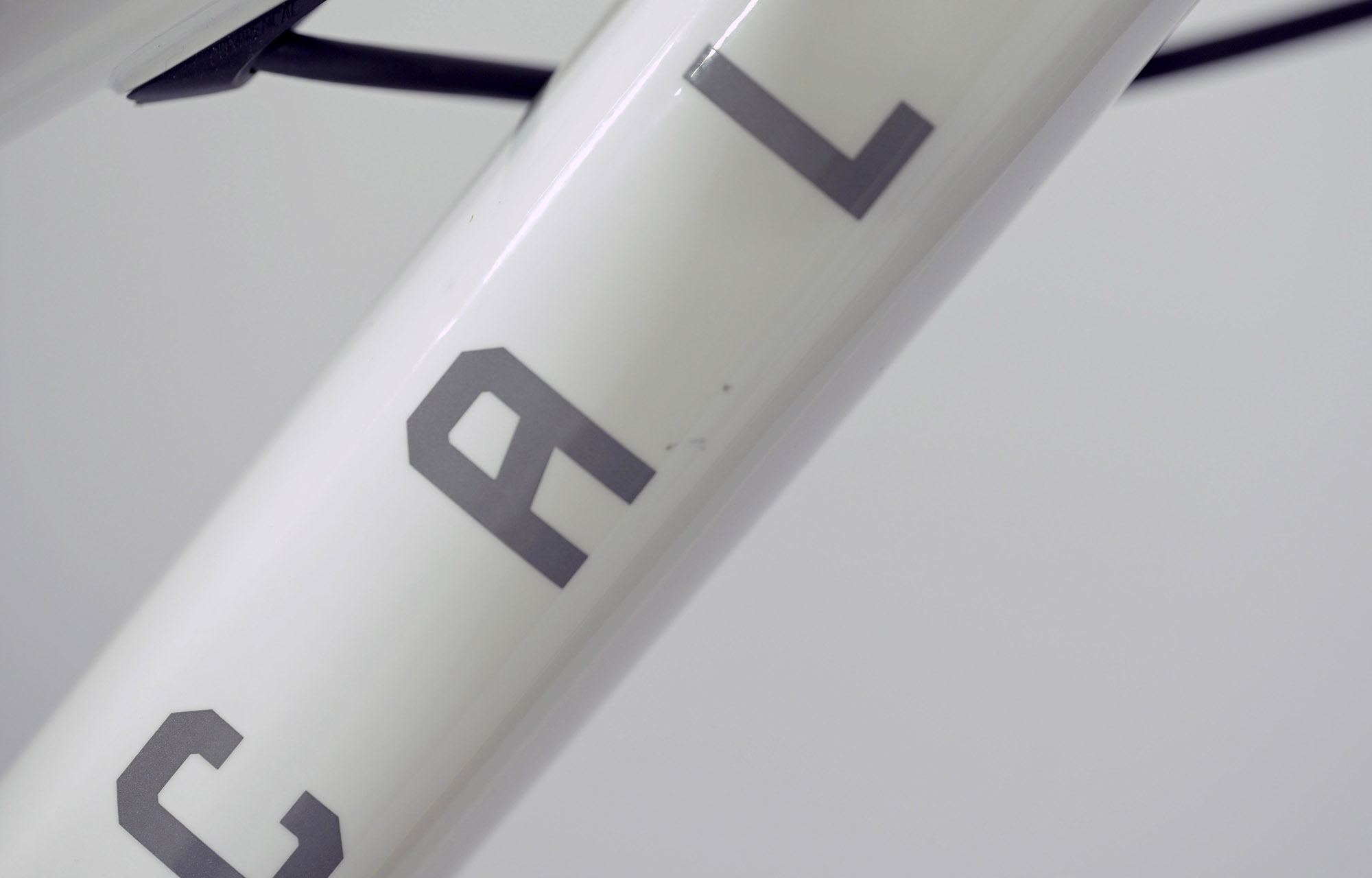 COMMENCAL ABSOLUT PIKE BLACK PURE WHITE - M (24141302) image cover number large 9