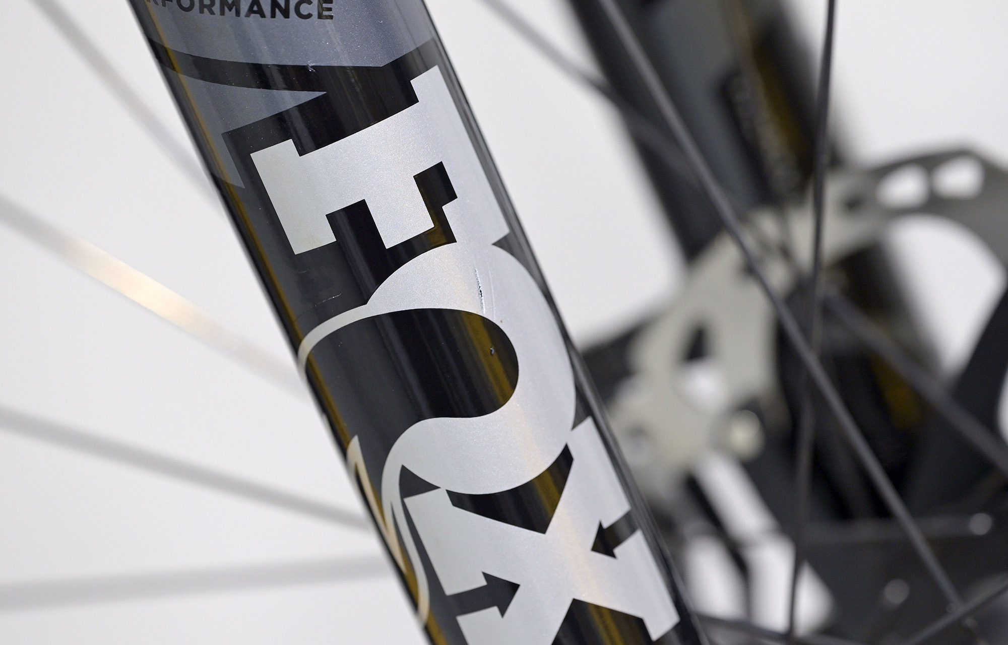 COMMENCAL CLASH ESSENTIAL PURE WHITE - L (24135603) image cover number large 7