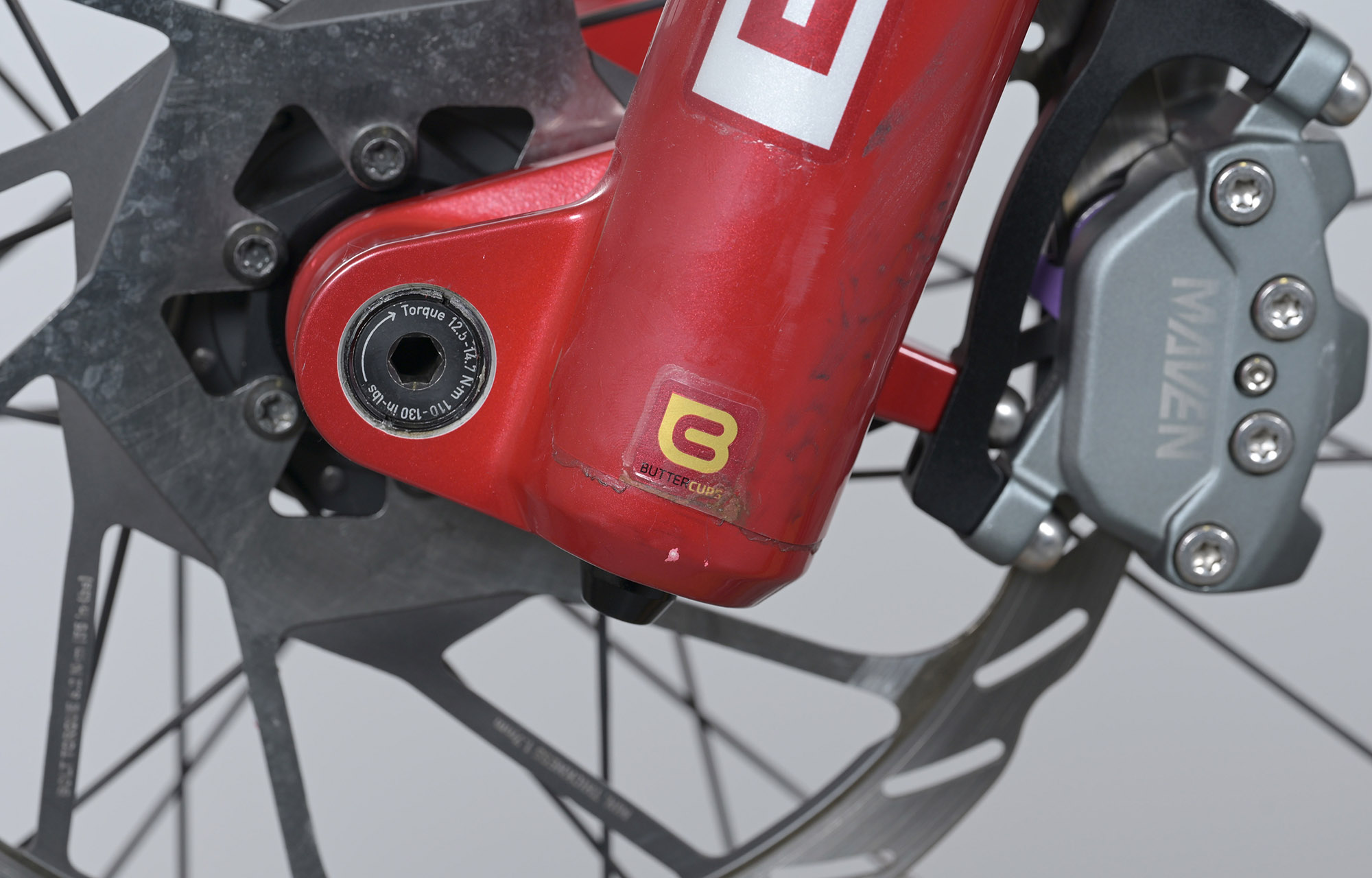 COMMENCAL SUPREME DH V5 ROCKSHOX PURE WHITE - L (24157103) image cover number large 12