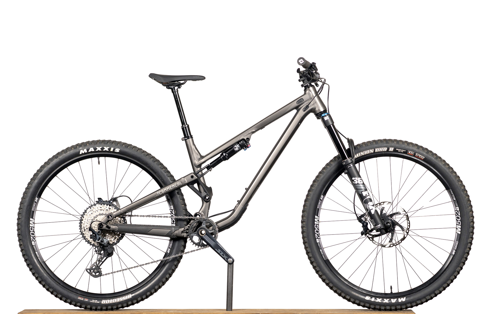 COMMENCAL META TR V4 ESSENTIAL DARK SLATE - M (22120202) image number null