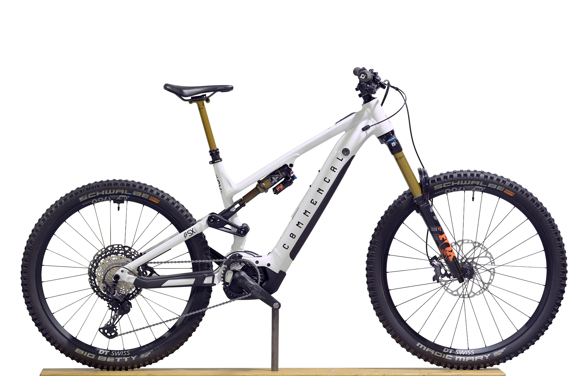 COMMENCAL META POWER SX BOSCH SIGNATURE PURE WHITE - L (22181903) 254 km image number null