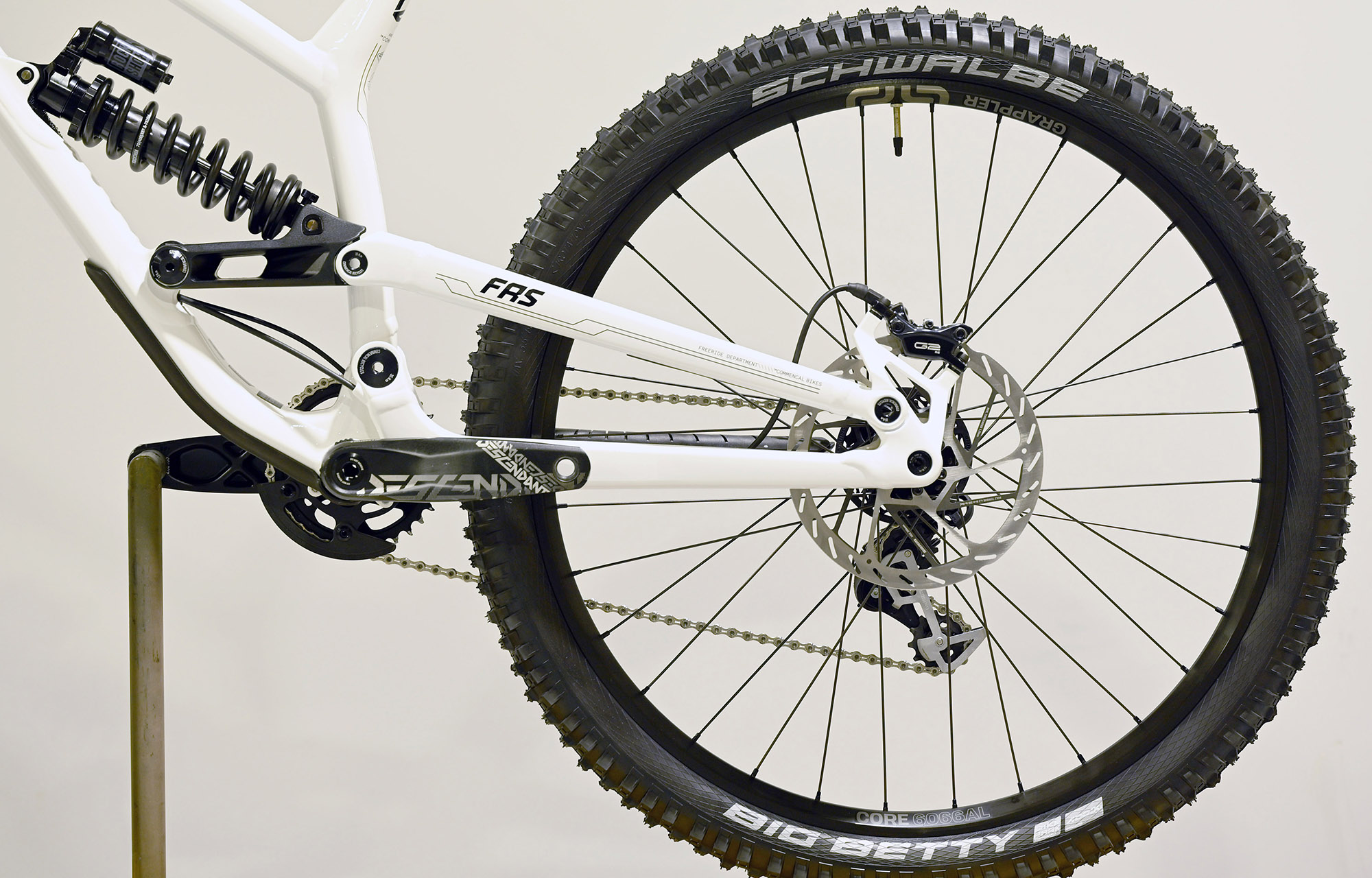 COMMENCAL FRS RIDE PURE WHITE - M (22152003) image number null
