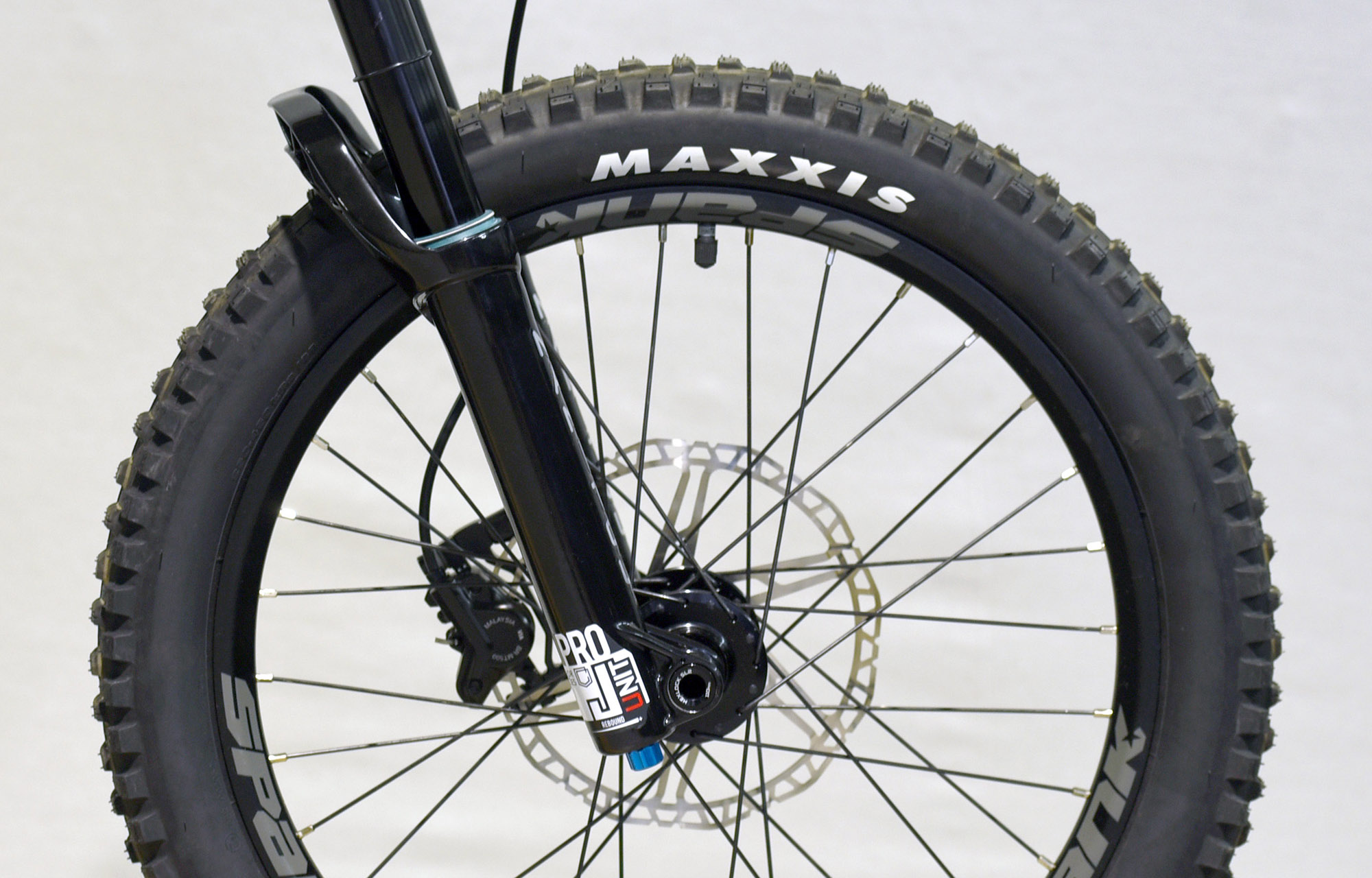 COMMENCAL CLASH 20 V1 DIRT - 20 (21175000) image number null