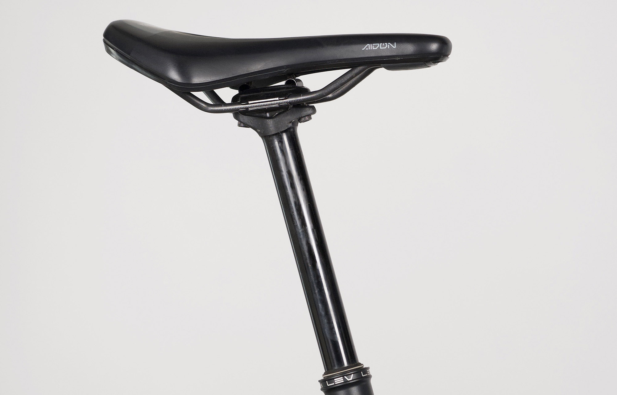 COMMENCAL META POWER TR SHIMANO OHLINS EDITION ASH GREY - M (22181602) 98m image cover number large 4