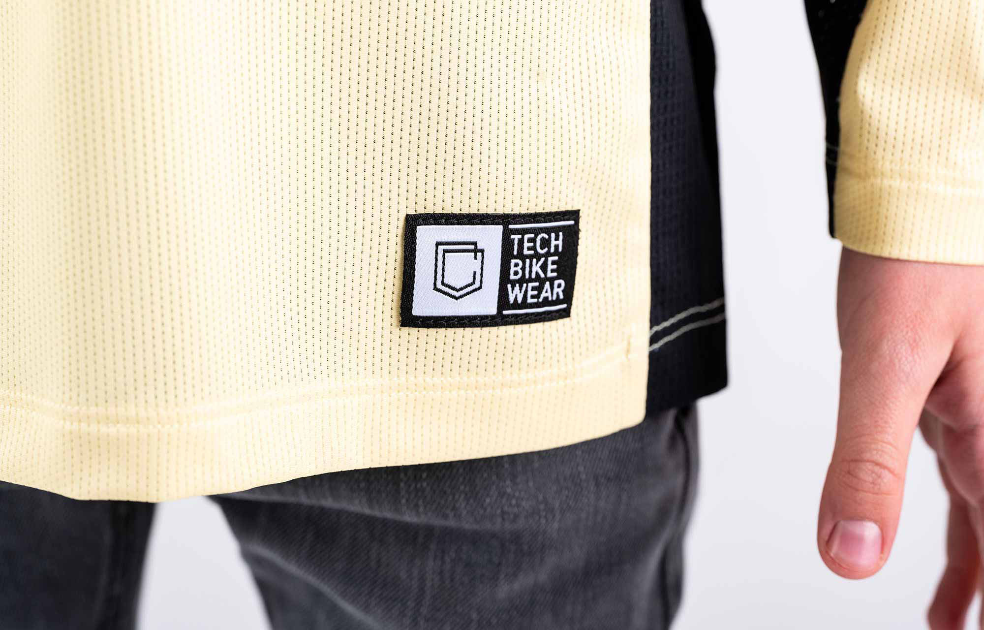 COMMENCAL KIDS LONG SLEEVE RACE JERSEY LIGHT YELLOW image number 2