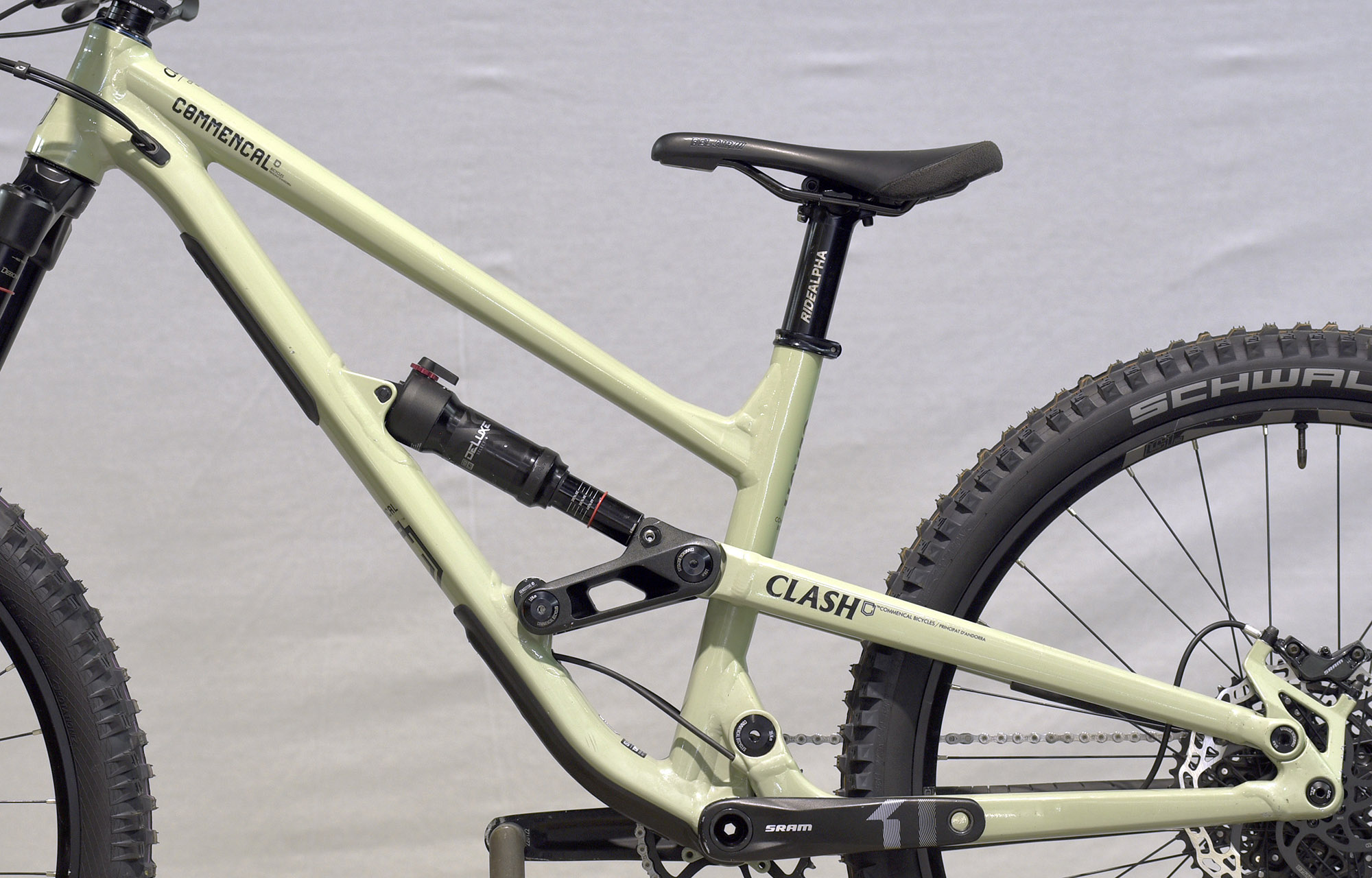 COMMENCAL CLASH ORIGIN HERITAGE GREEN - S (22131101) image number null