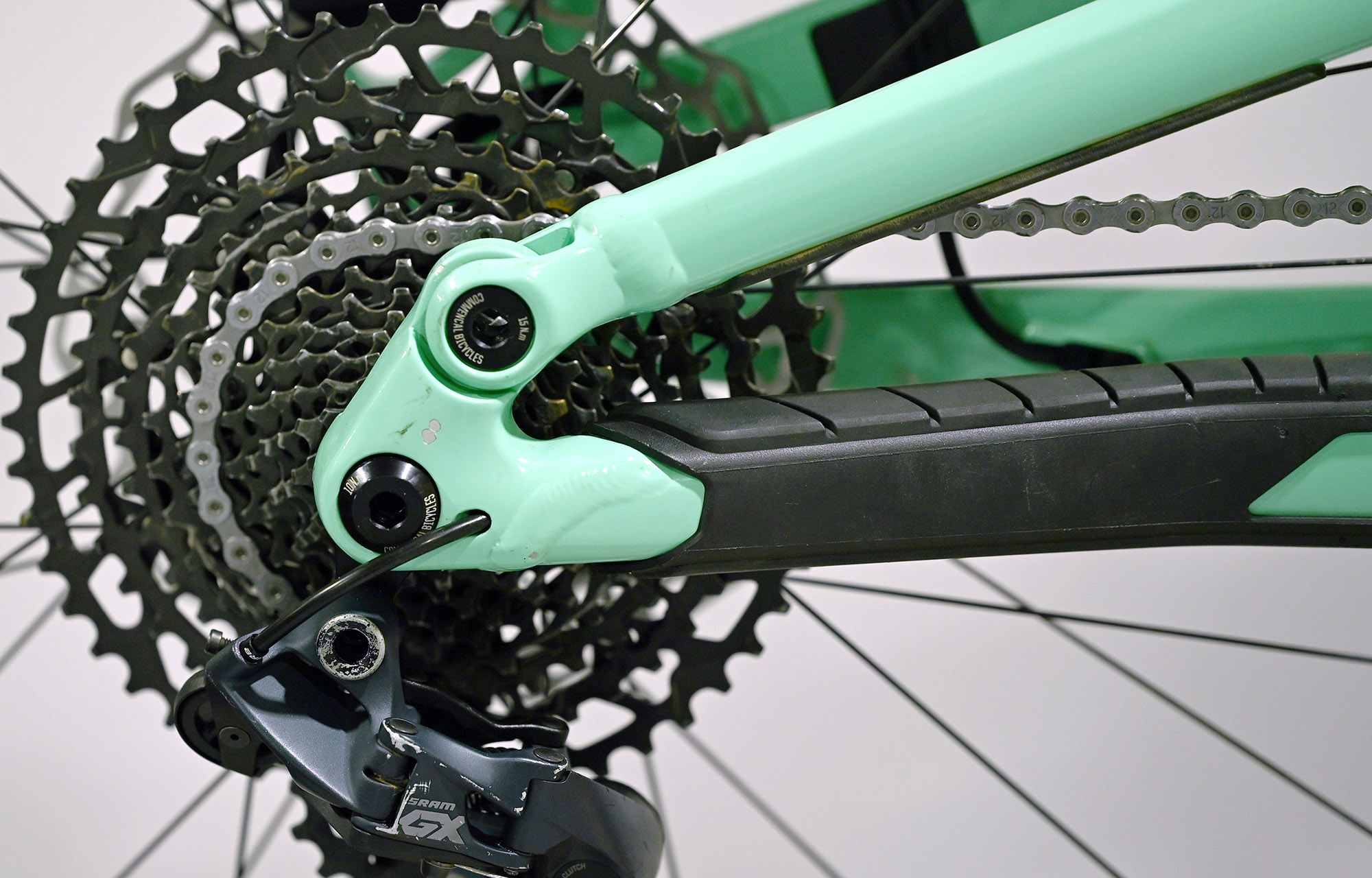 COMMENCAL CLASH RIDE EMERALD GREEN - M (23130102) image cover number large 7