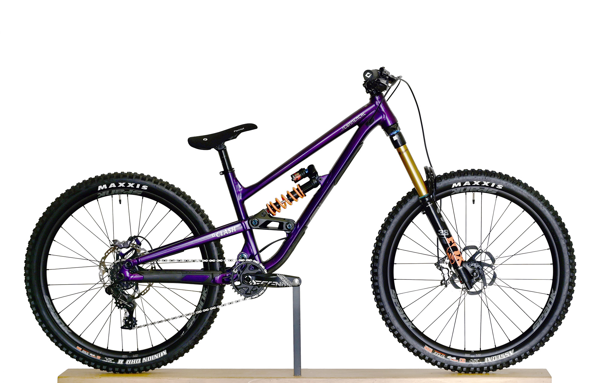 COMMENCAL CLASH PARK EDITION METALLIC PURPLE - S (22131701) image number null