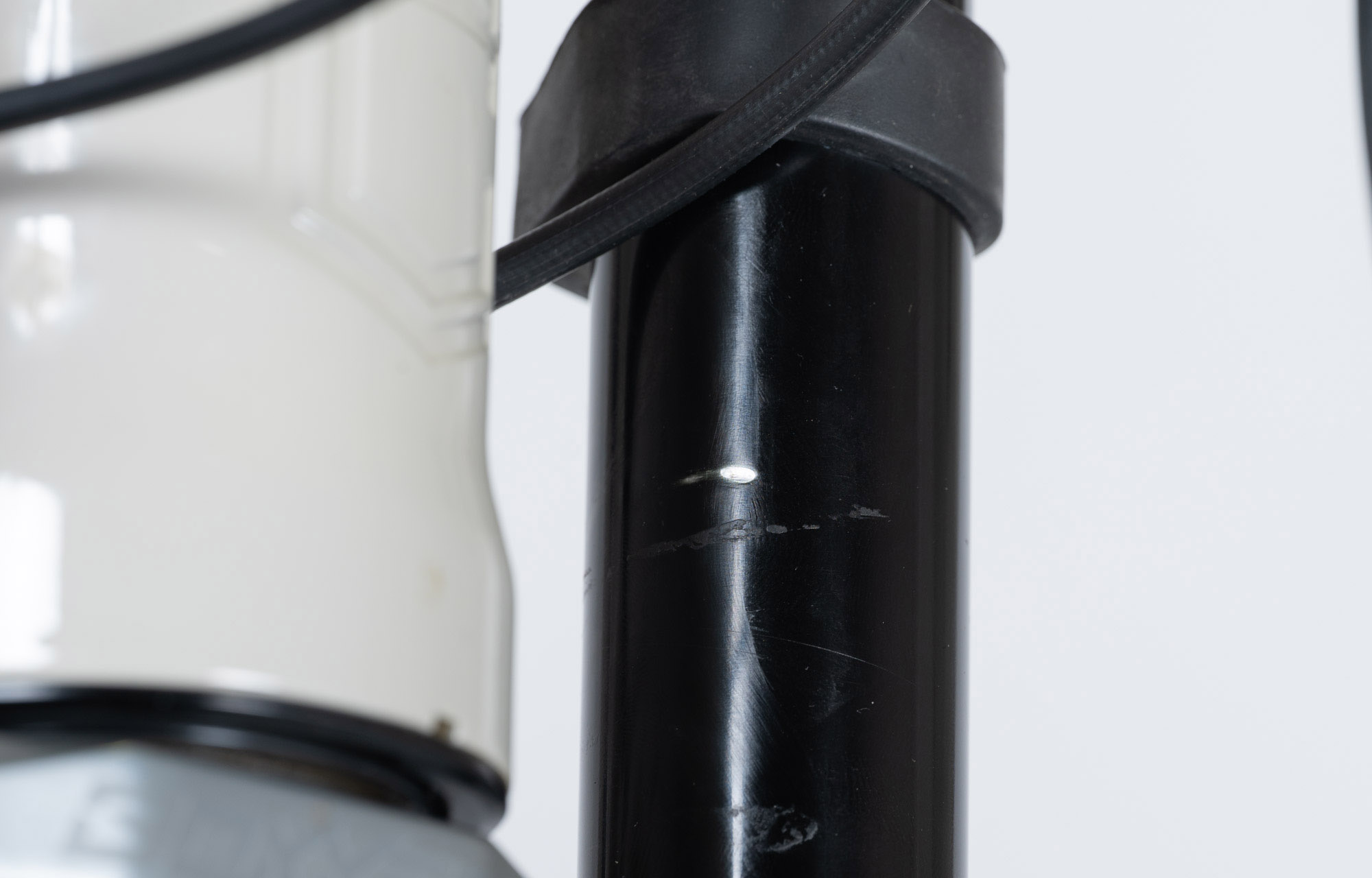 COMMENCAL SUPREME DH V5 RIDE CHALK - L (23150003) image cover number large 7