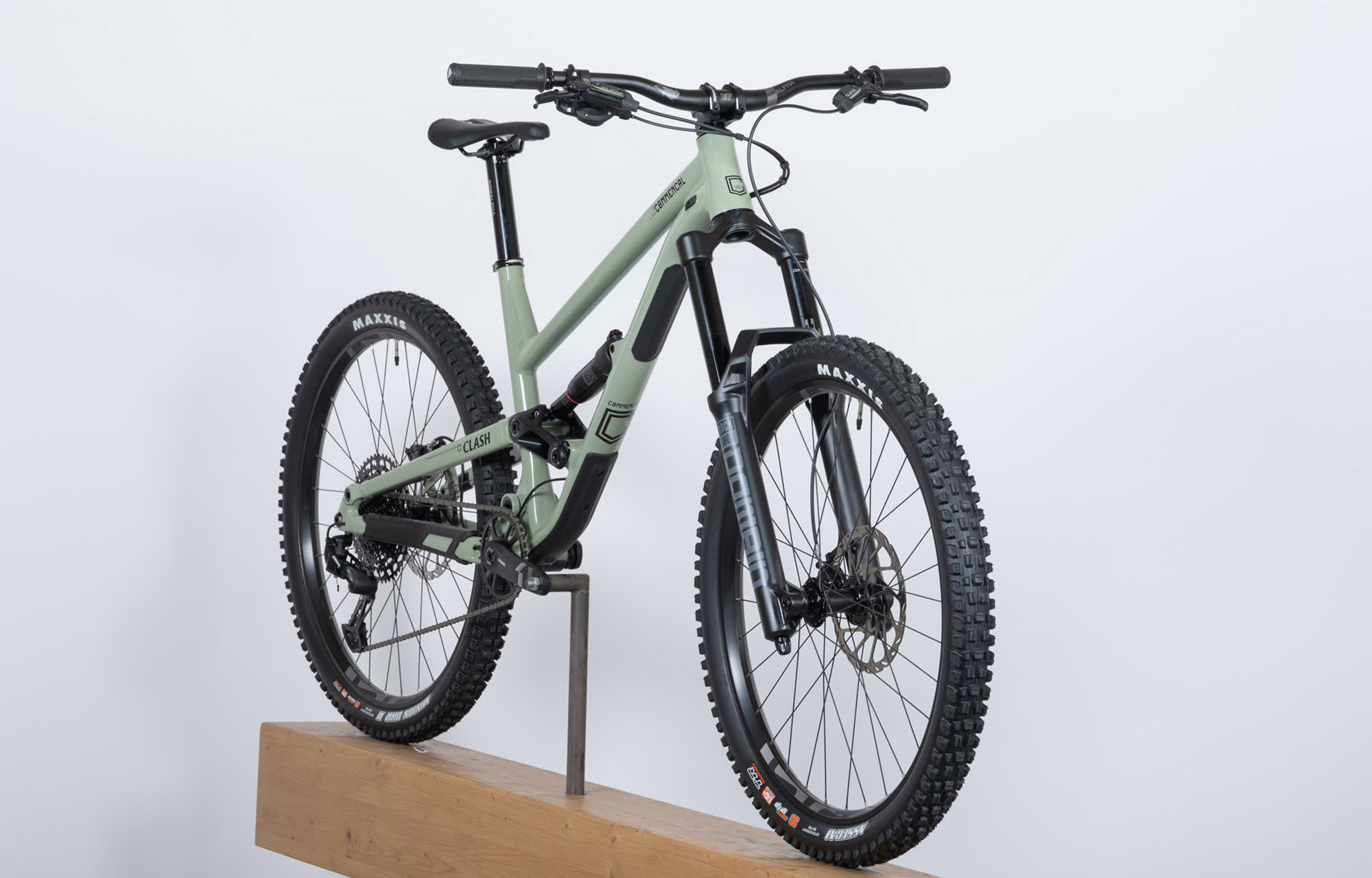 COMMENCAL CLASH ORIGIN HERITAGE GREEN - L (22131103) image cover number large 1