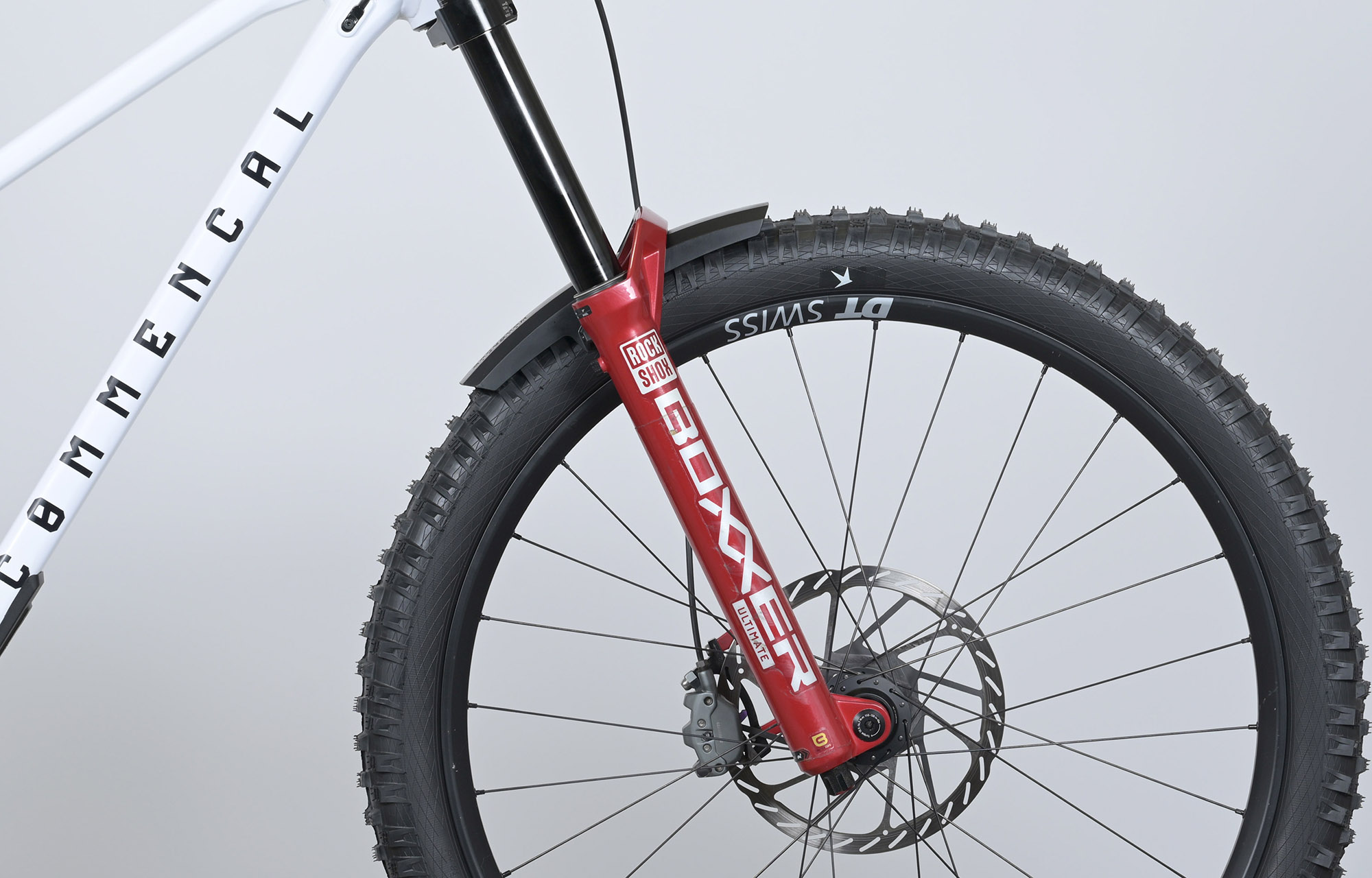 COMMENCAL SUPREME DH V5 ROCKSHOX PURE WHITE - L (24157103) image cover number large 1