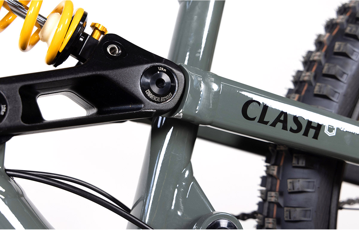 COMMENCAL | COMMENCAL CLASH OHLINS EDITION KESWICK GREEN (M)