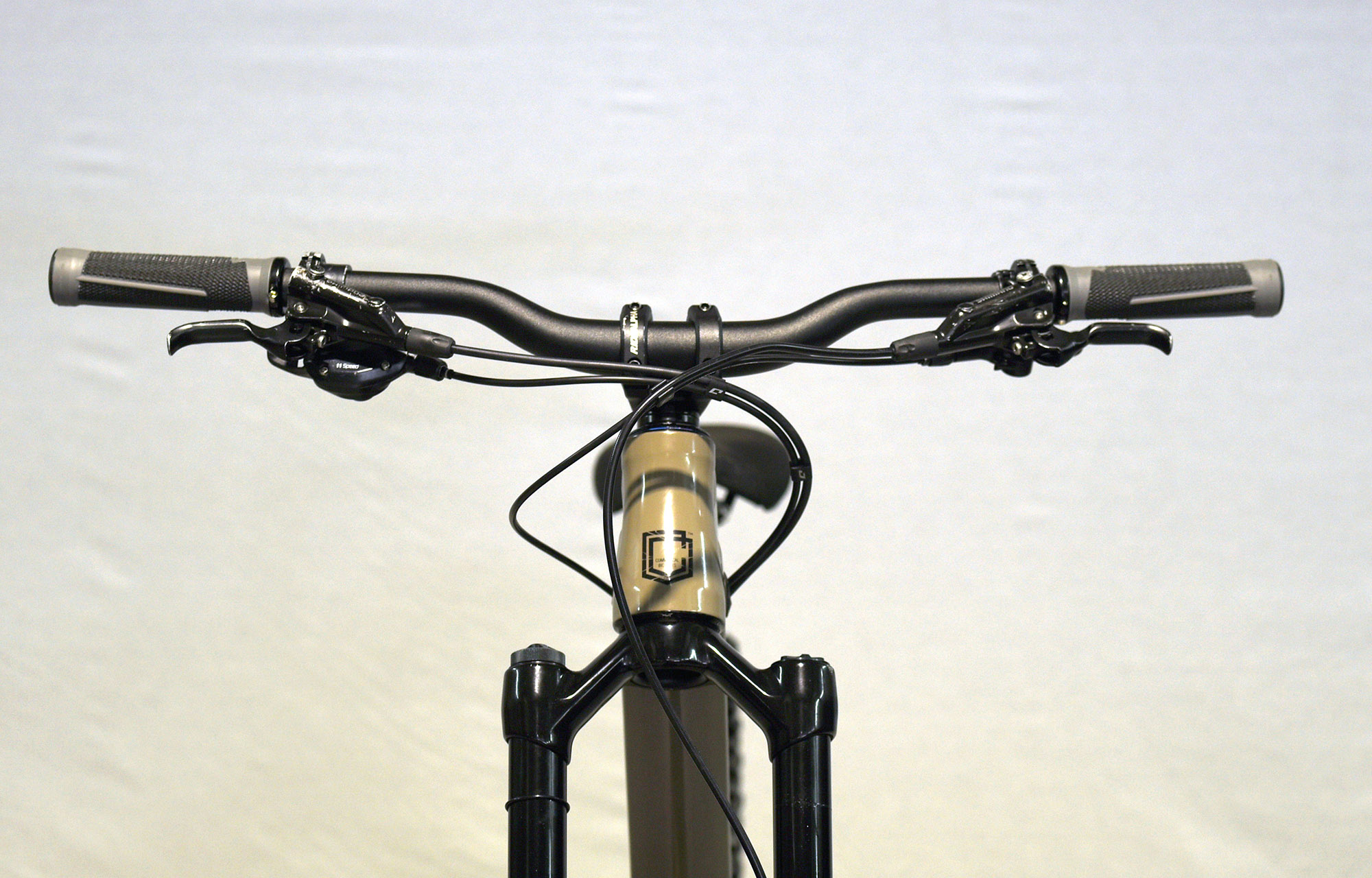 COMMENCAL CLASH 24 V1 DIRT - 24 (21175100) image number null