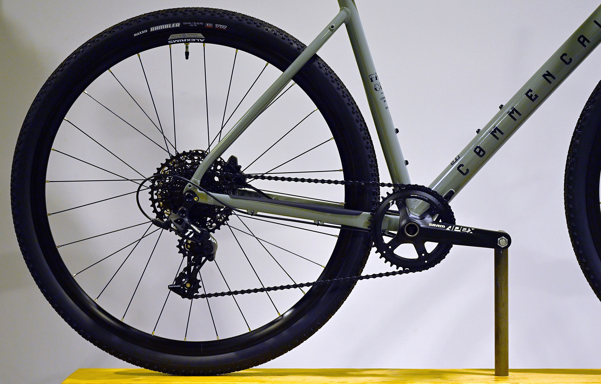 COMMENCAL FCB ORIGIN PYRITE GREY- L (23160003) image cover number large 0