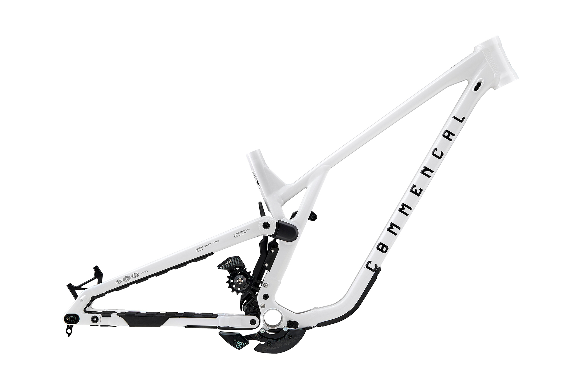 CADRE COMMENCAL SUPREME DH V5 PURE WHITE 2027 image cover number 0