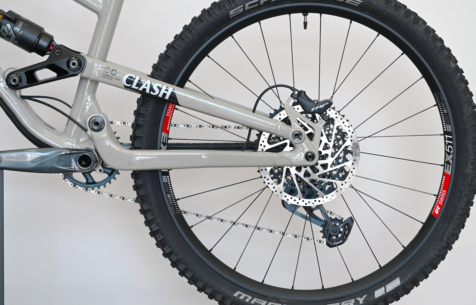 COMMENCAL CLASH SIGNATURE CHALK - XL (23130604) image number null