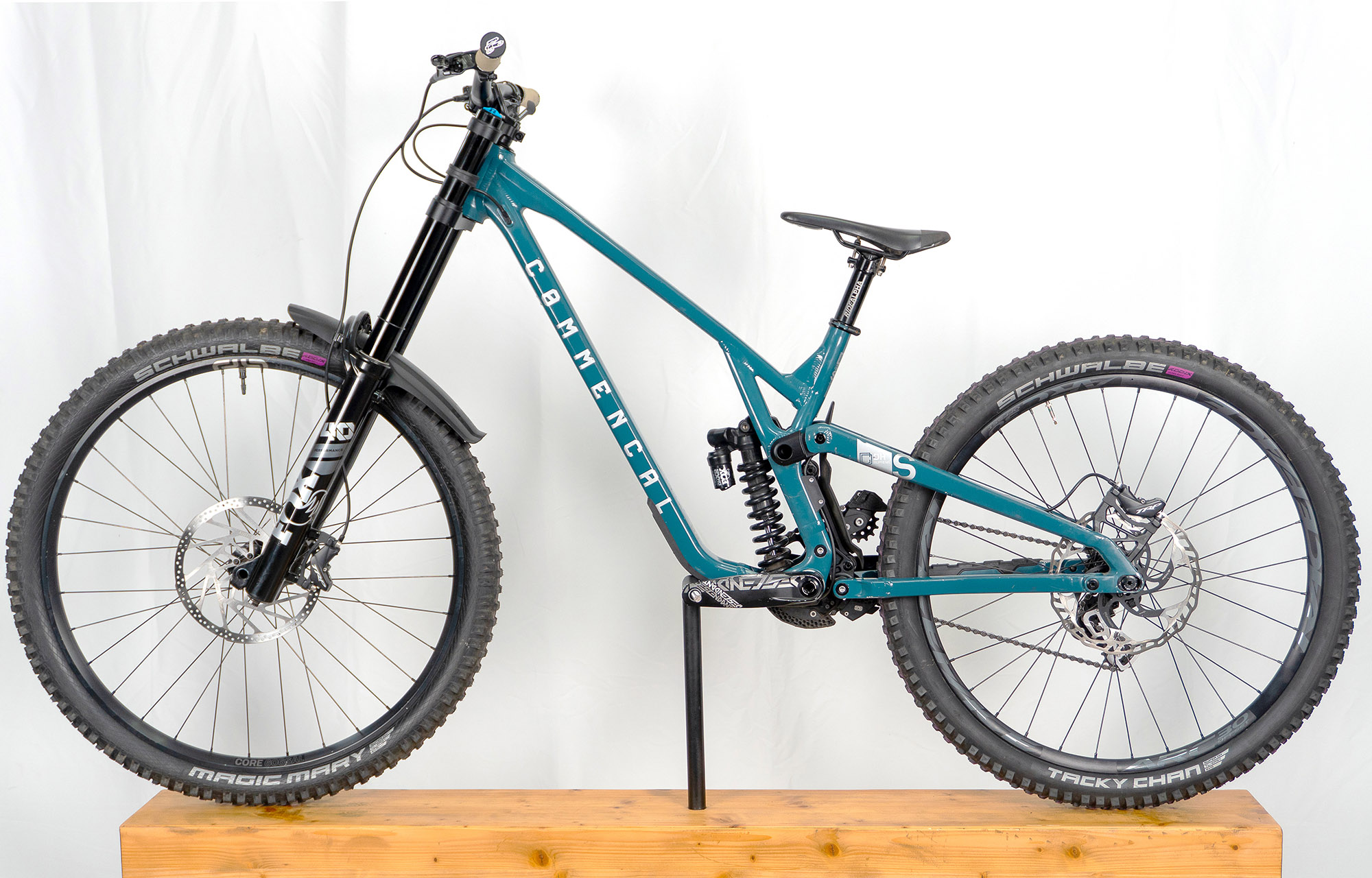 COMMENCAL SUPREME DH V5 ESSENTIAL AQUA BLUE - M (23150102) image number null
