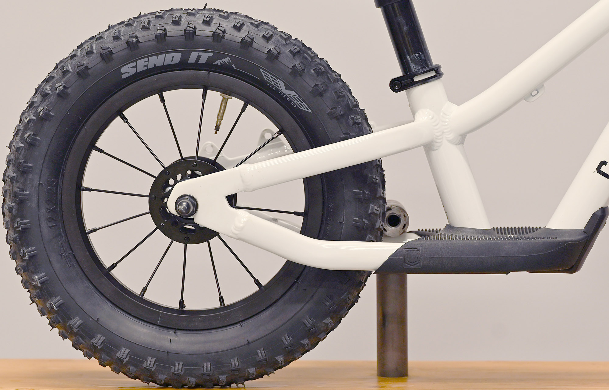 COMMENCAL RAMONES 12 PUSH BIKE PURE WHITE - 12 (23177800) image number null