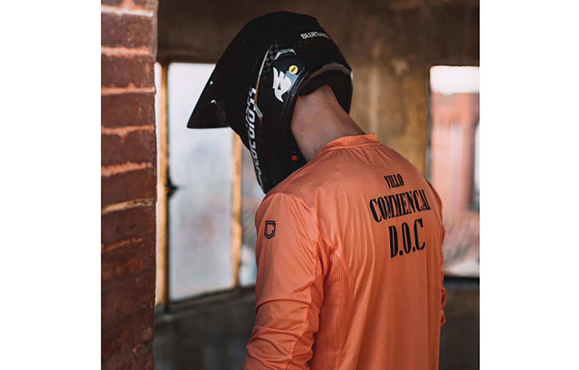 COMMENCAL LANGARM TRIKOT LIGHTECH ORANGE image number 1